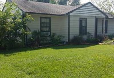 5958 Southville Street Houston TX 77033