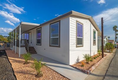 2515 Sweetwater Rd  76 Spring Valley CA 91977