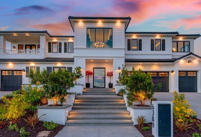 6389 Castejon Drive La Jolla CA 92037