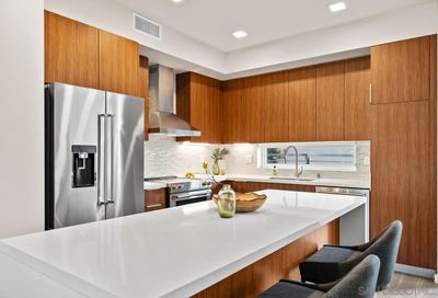 2875 B St San Diego CA 92102