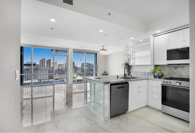 321 10Th Ave  2304 San Diego CA 92101