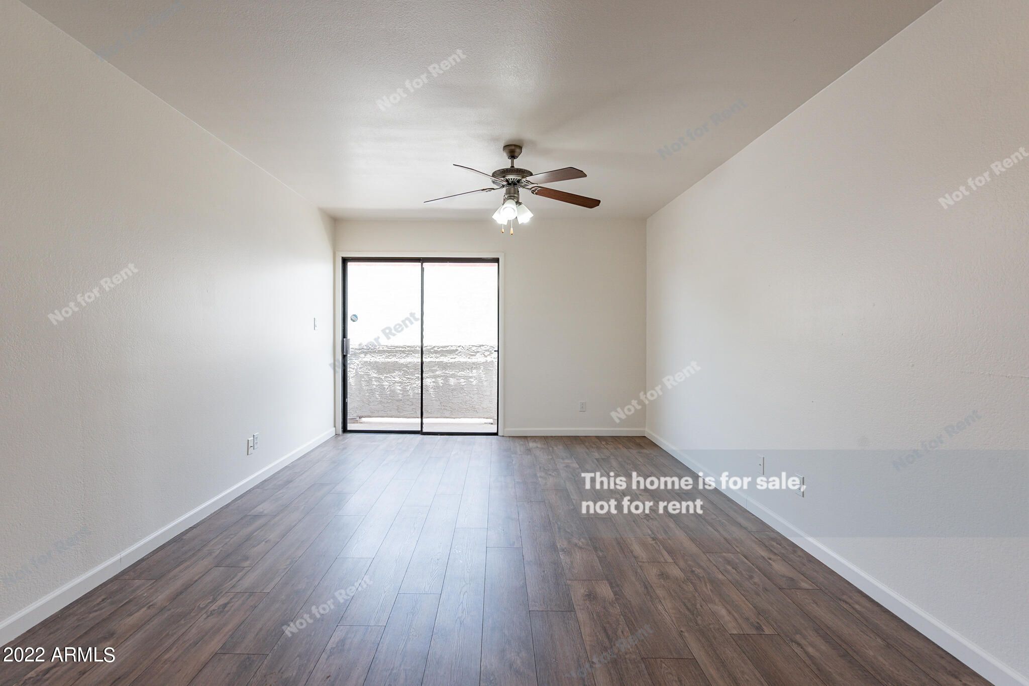 985 N Granite Reef Road