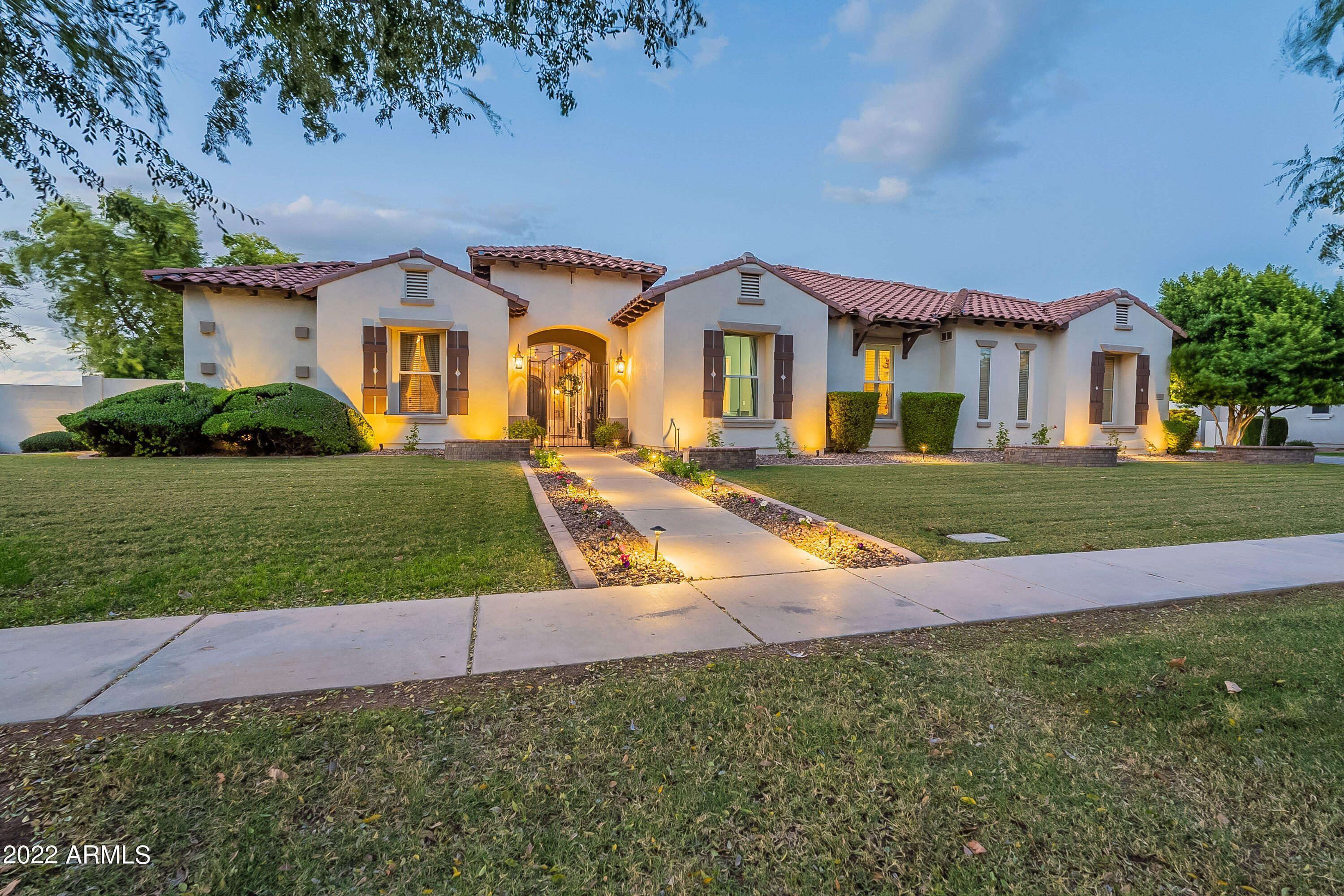2820 E Page Court