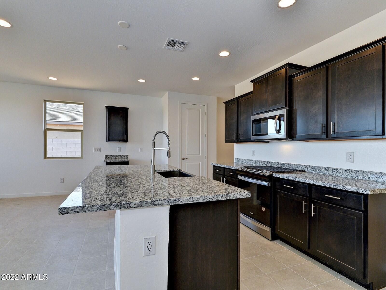 3384 E Luna Drive, San Tan Valley, AZ, 85143 3384 E Luna Drive