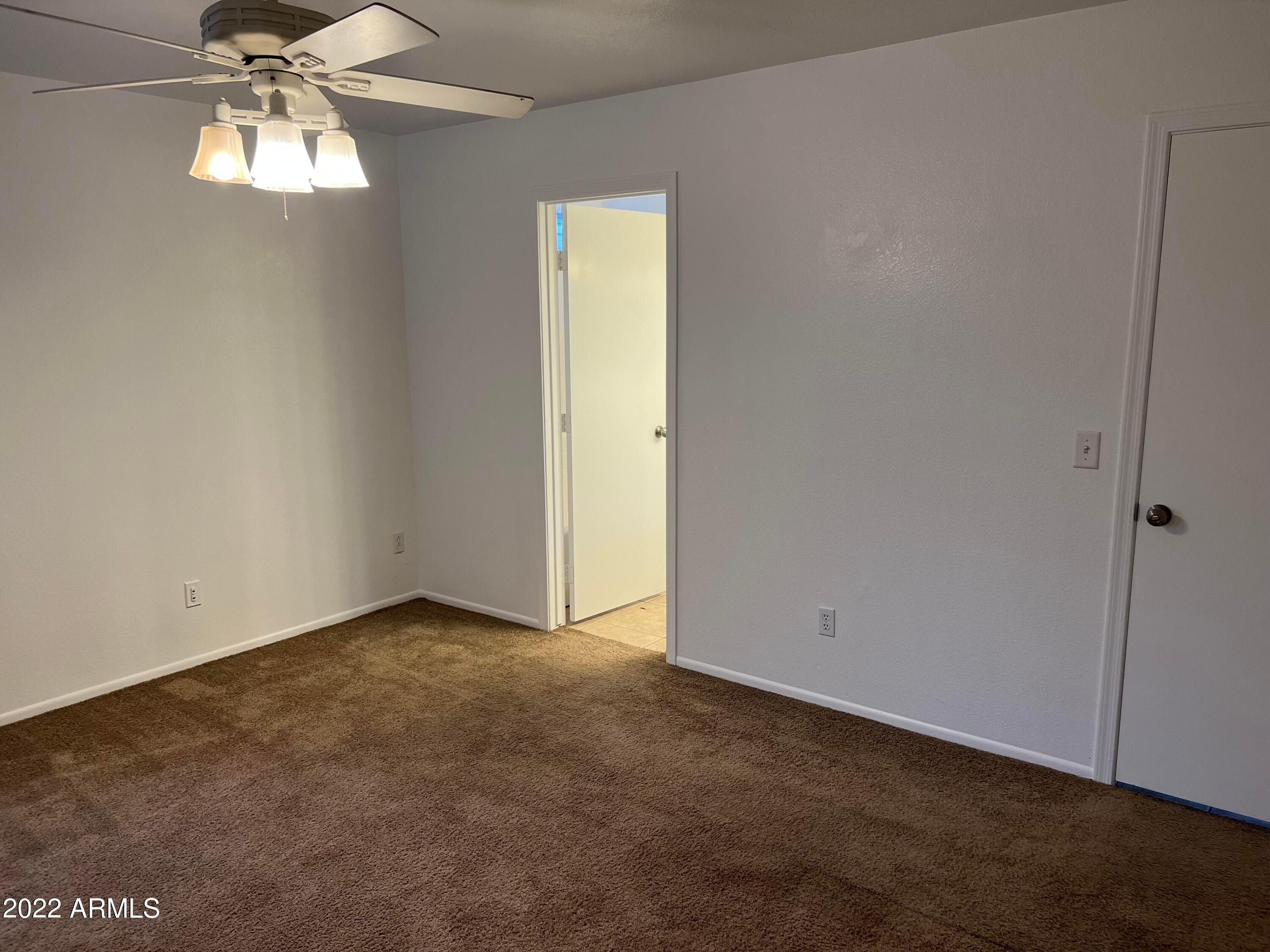 2817 W Muriel Drive