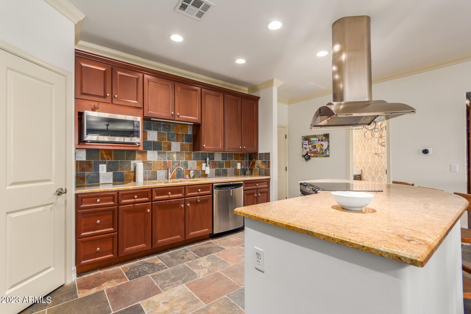10757 N 74th Street