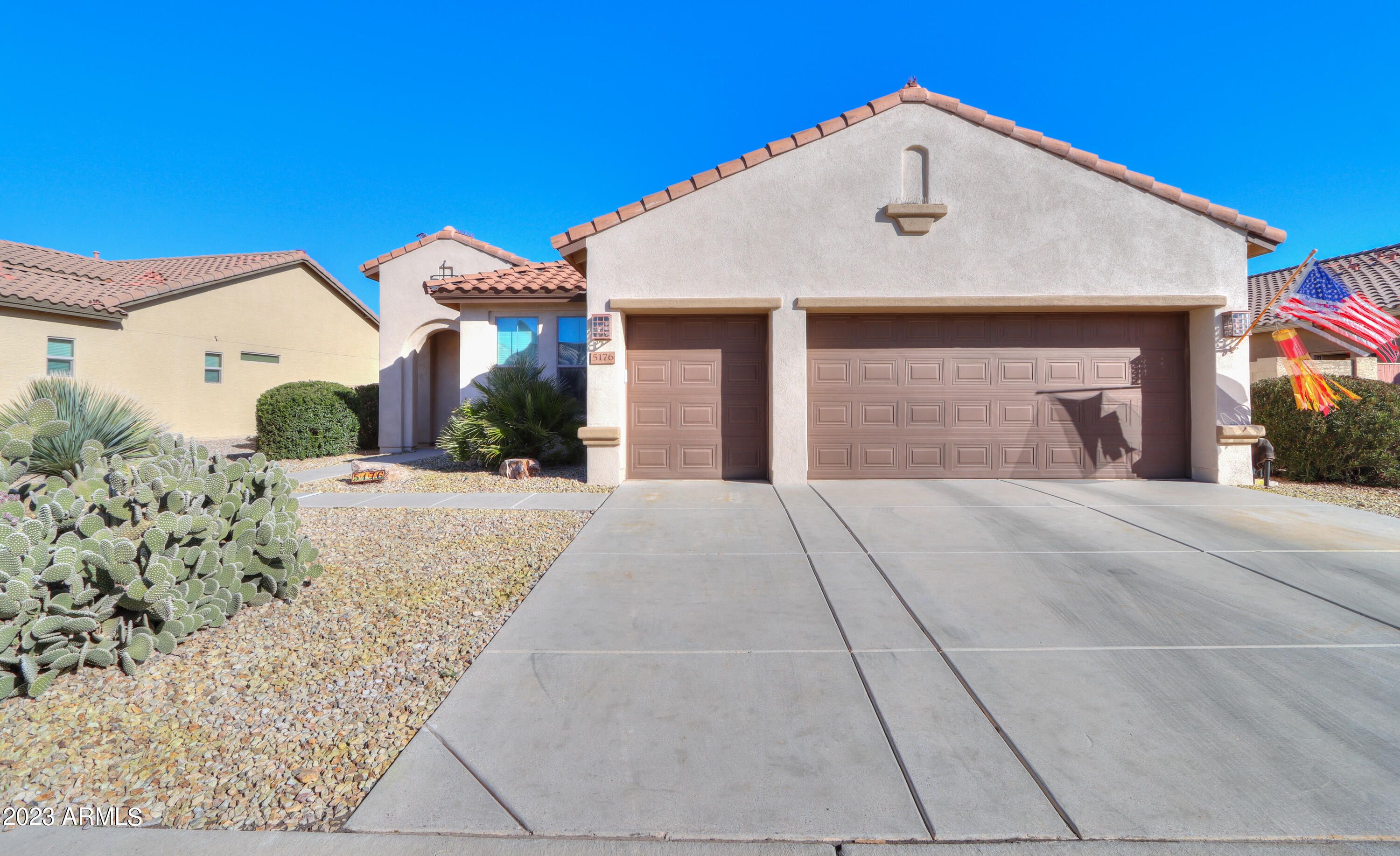 5176 W Pueblo Drive