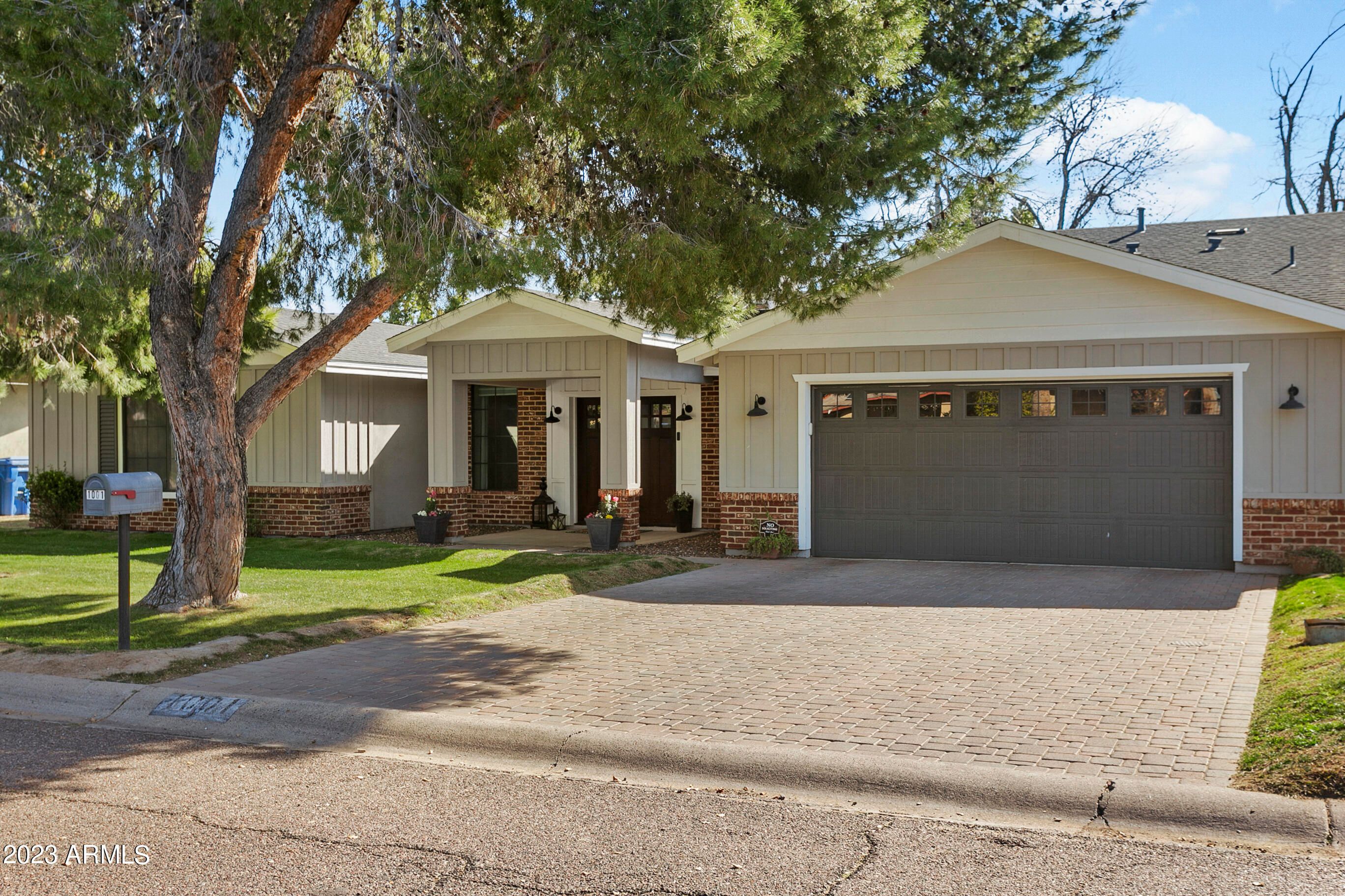 1001 E Tuckey Lane