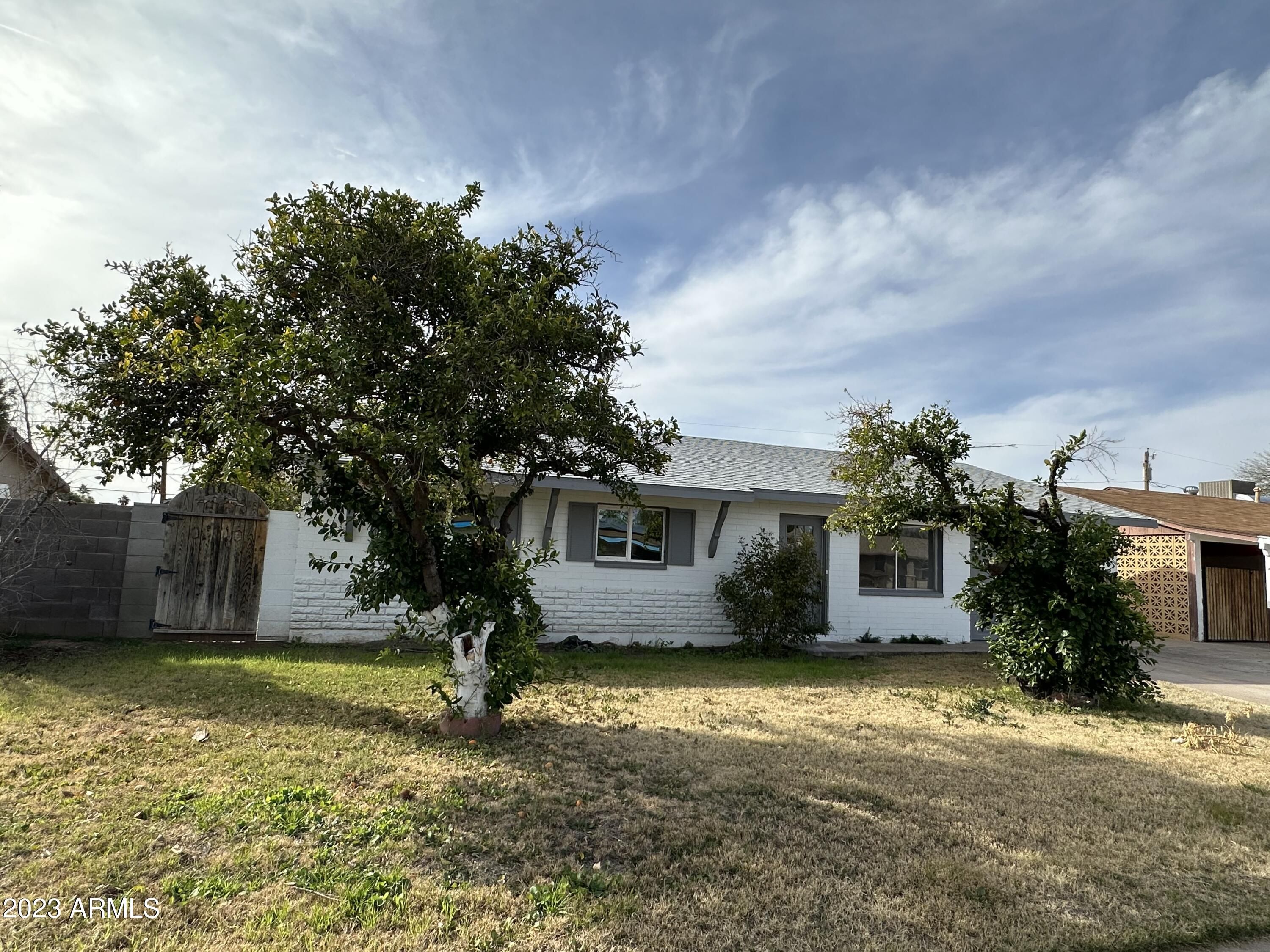 2201 W Wood Drive