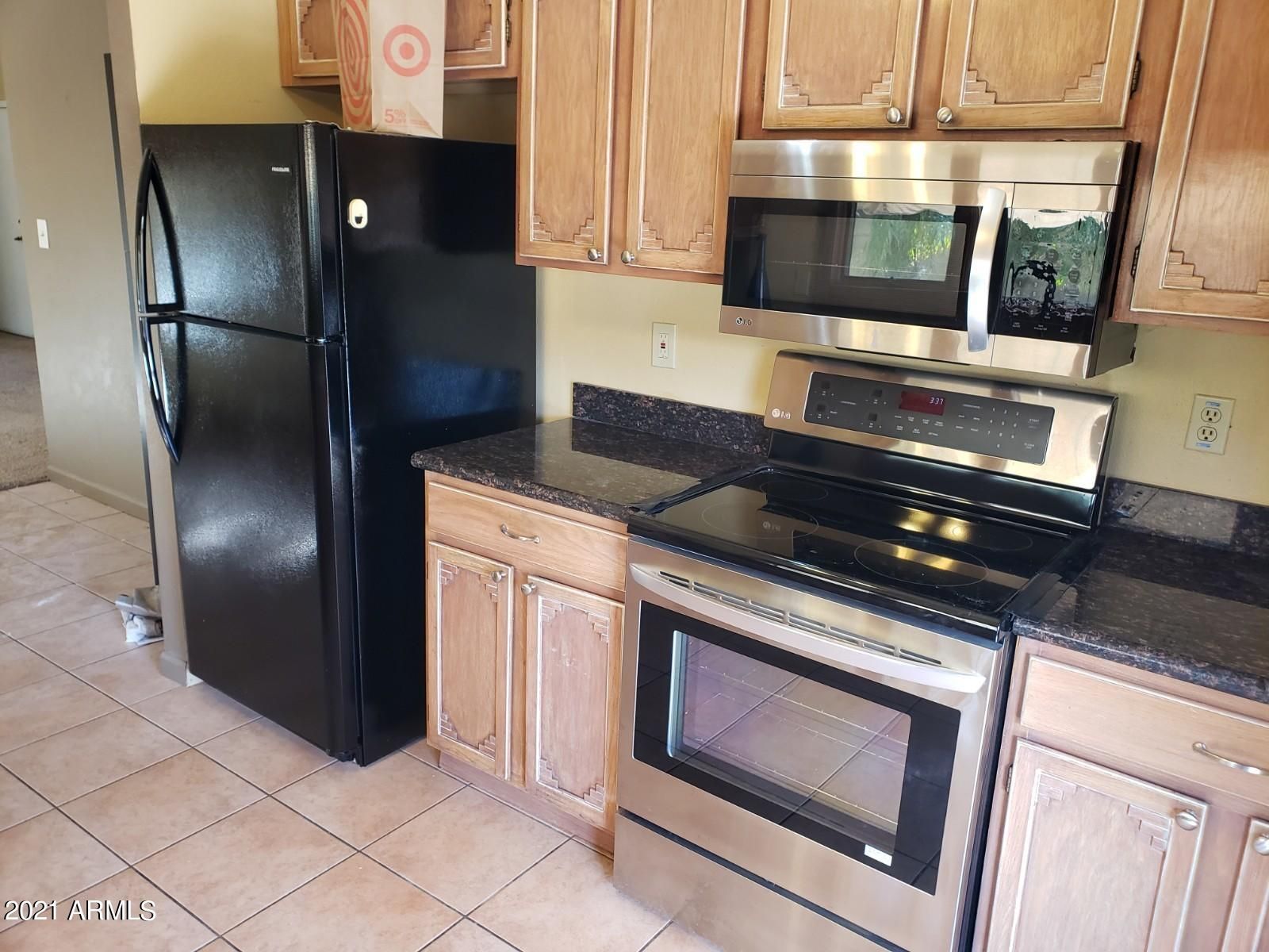 2601 W Gelding Drive