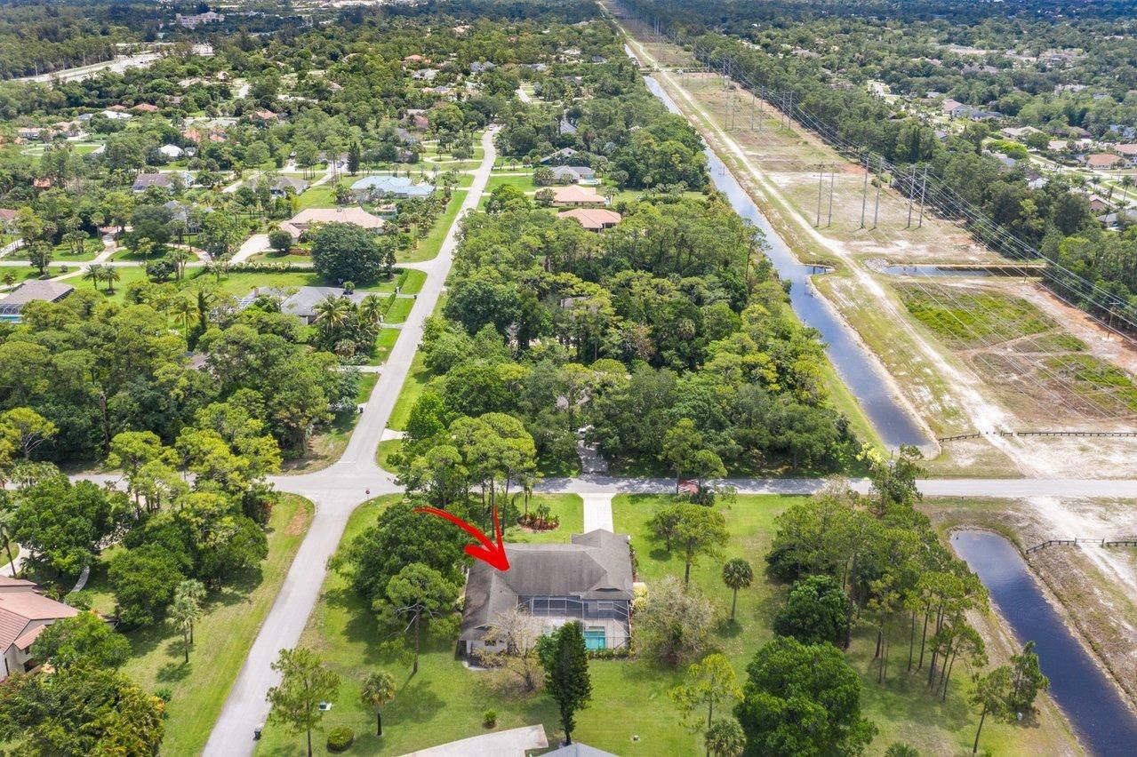 Properties 14955 Horseshoe Trace