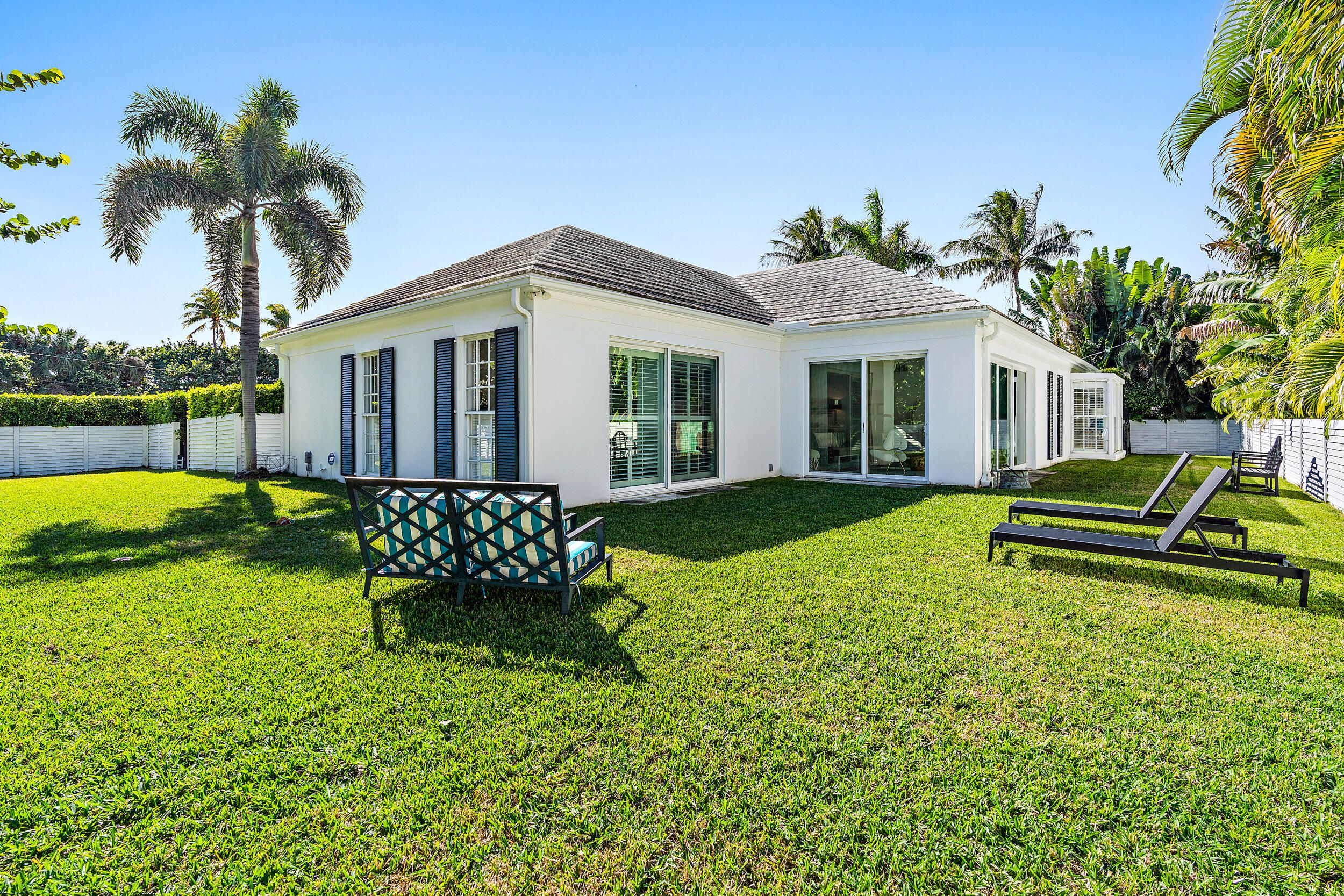 Properties 201 Bahama Lane