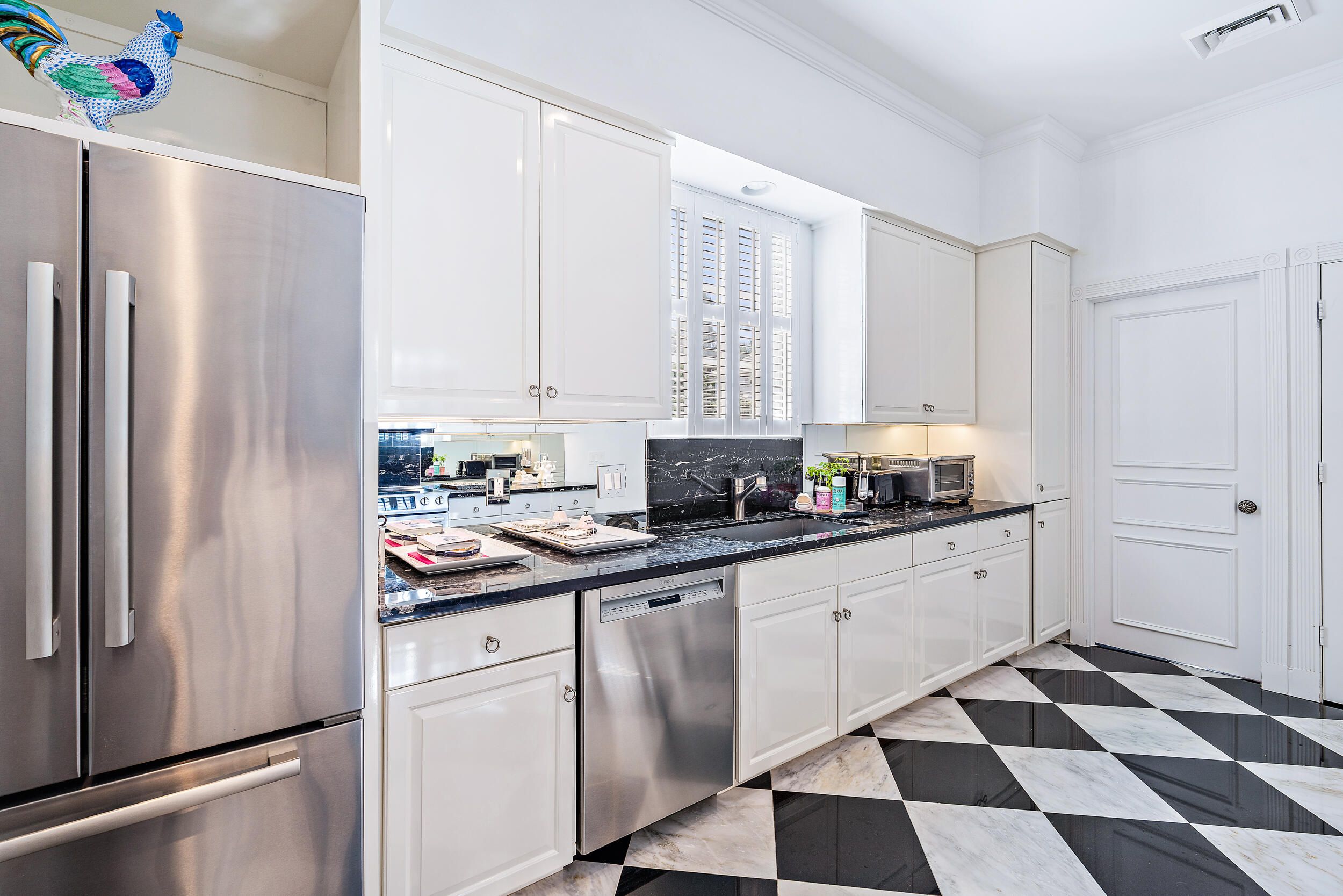 Properties 201 Bahama Lane