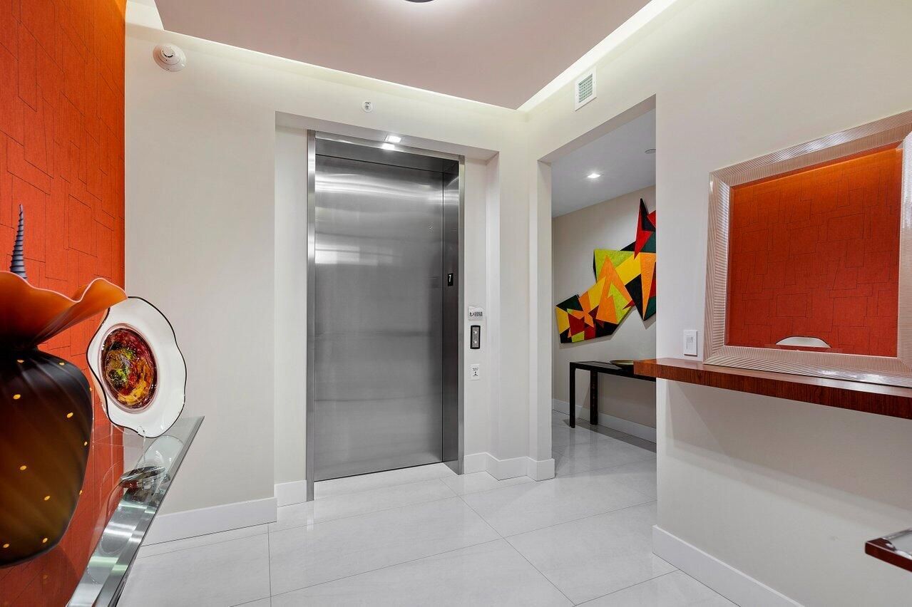 Properties 5000 N Ocean Drive