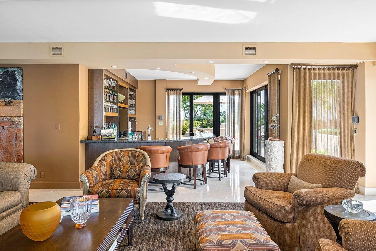2822 SE Dune Drive