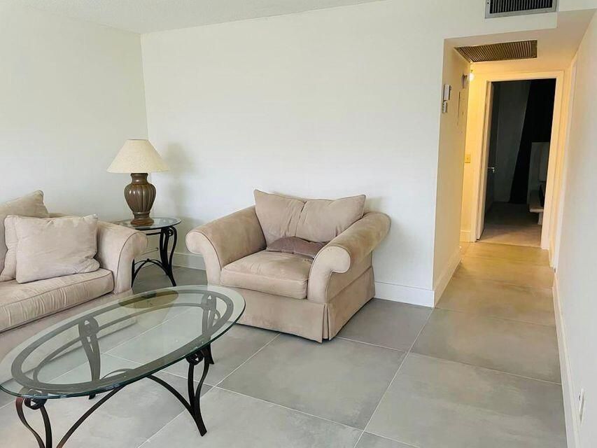 Properties 322 Brighton H