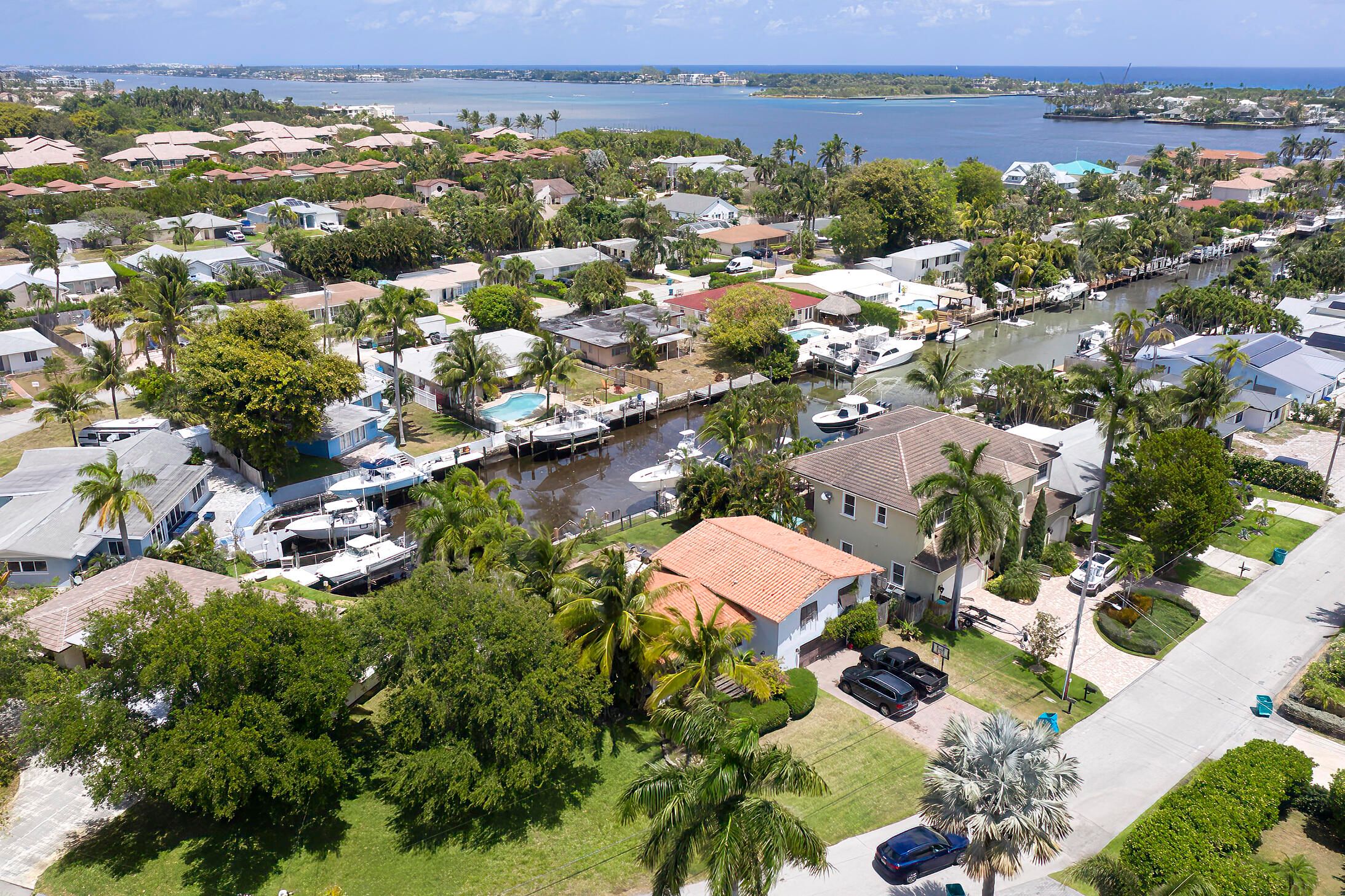 635 Shore Drive