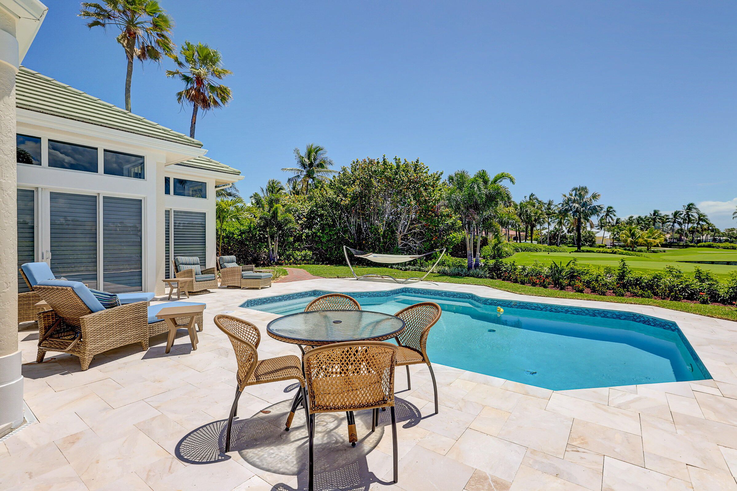 7000 SE Lakeview Terrace