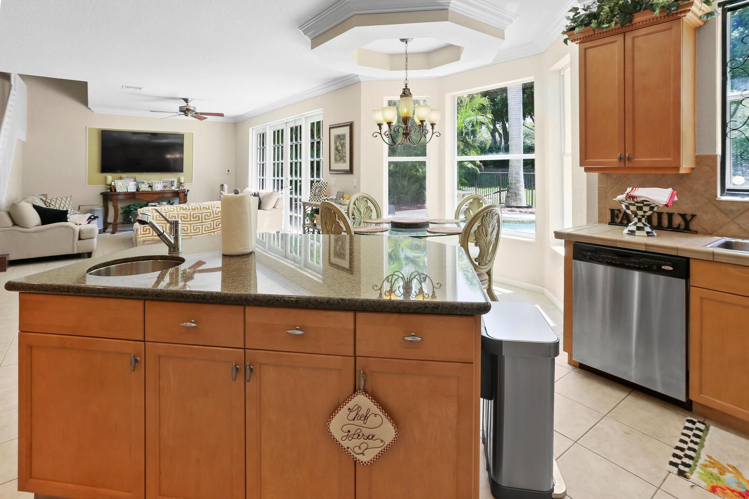 Properties 9020 Alexandra Circle