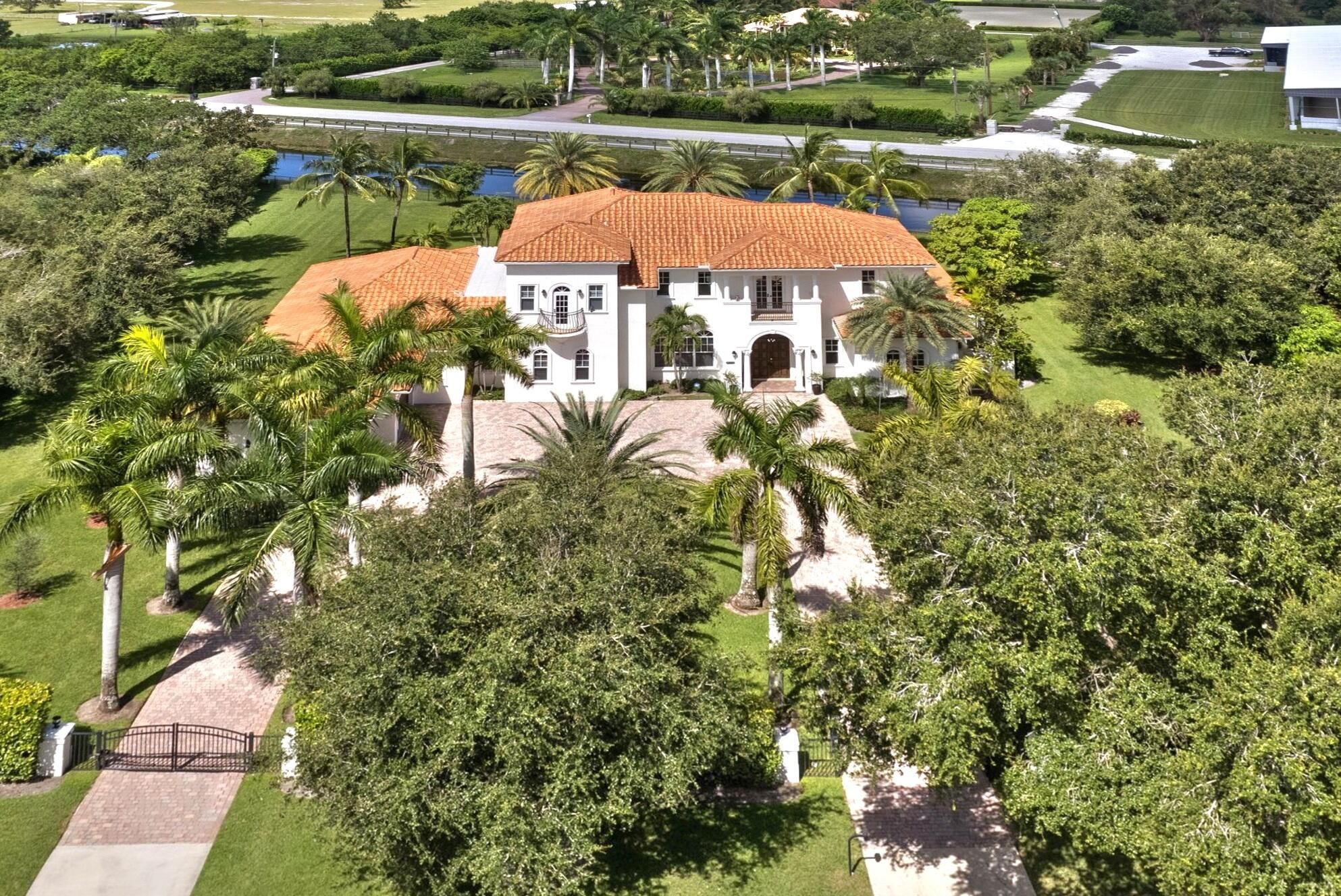 Properties 2685 Greenbriar Boulevard