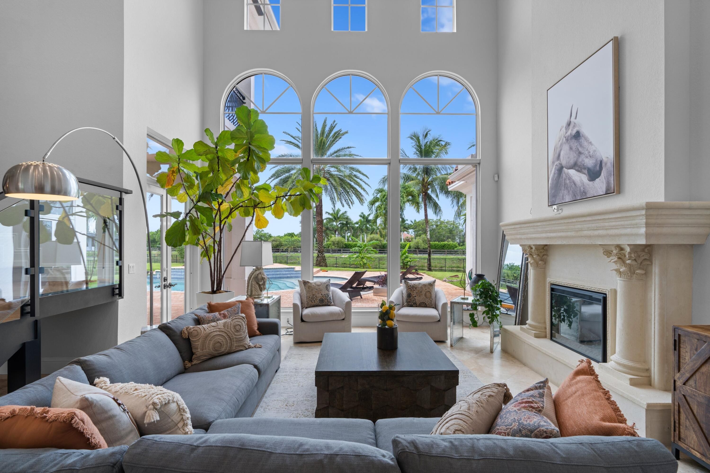 Properties 2685 Greenbriar Boulevard
