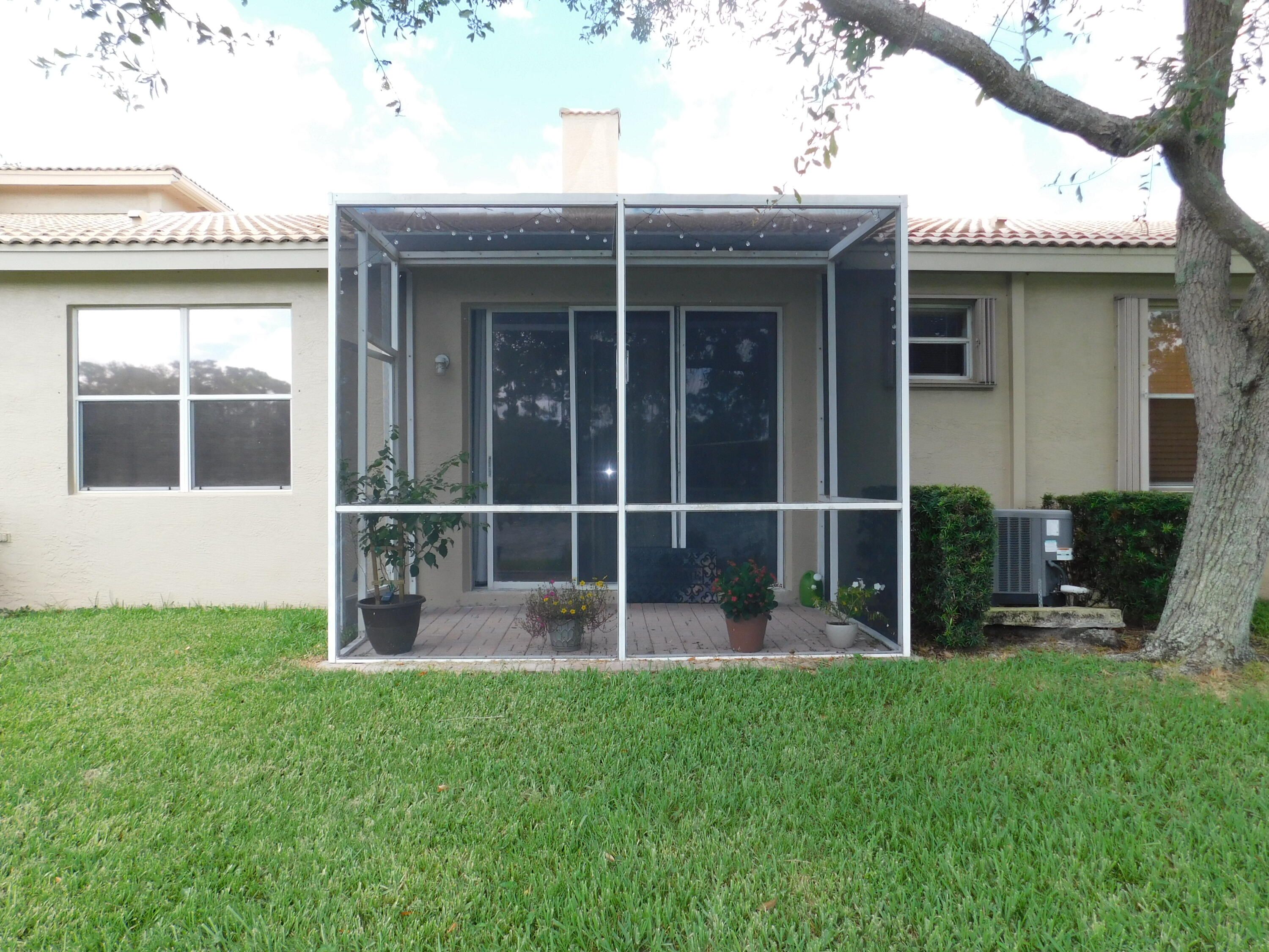 8662 Lineyard Cay