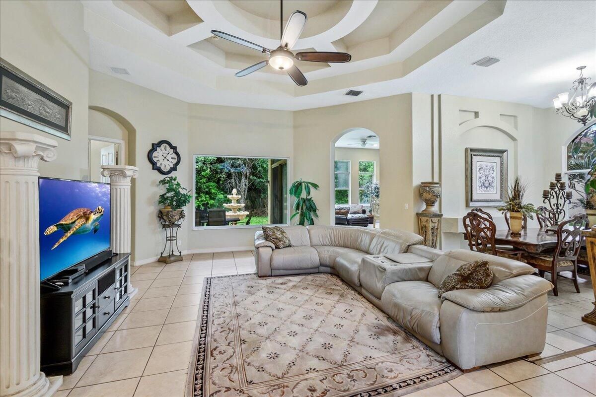 2610 Sandy Cay