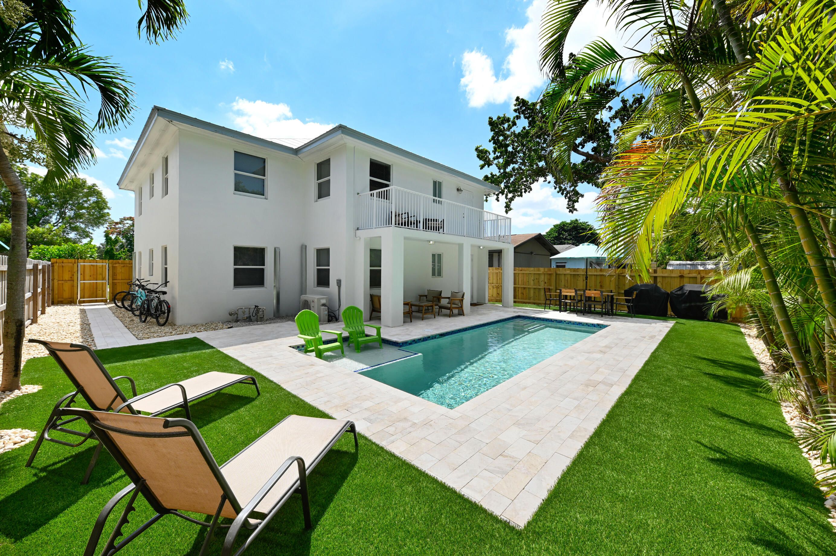 224 NW 2nd Avenue