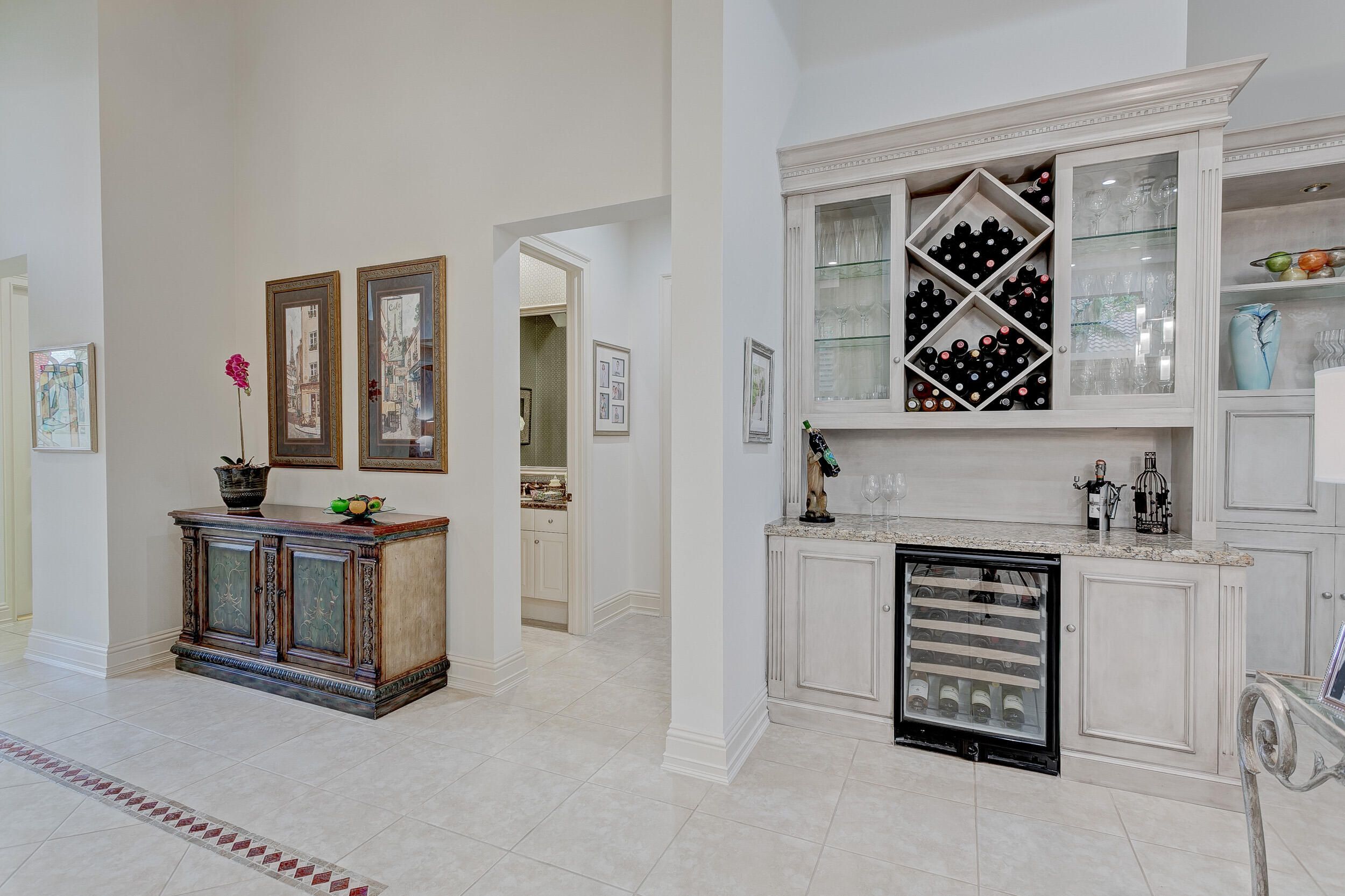 112 Olivera Way