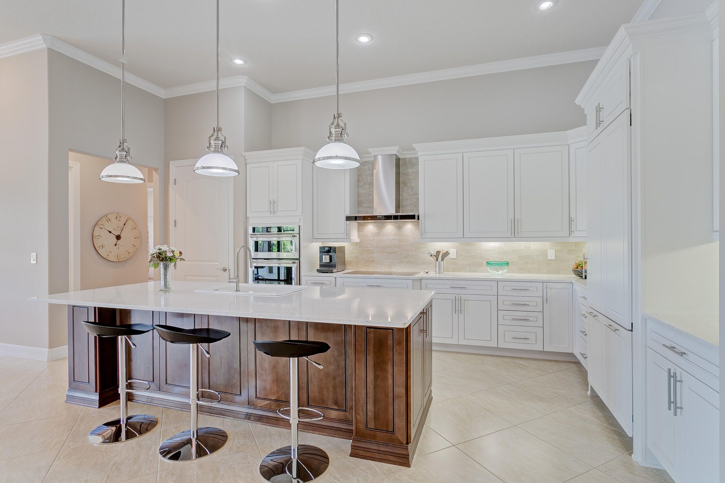 412 Sonoma Isles Circle