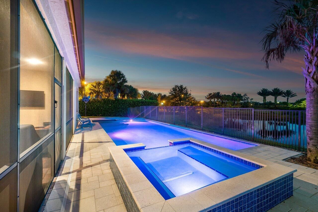 540 Sonoma Isles Circle