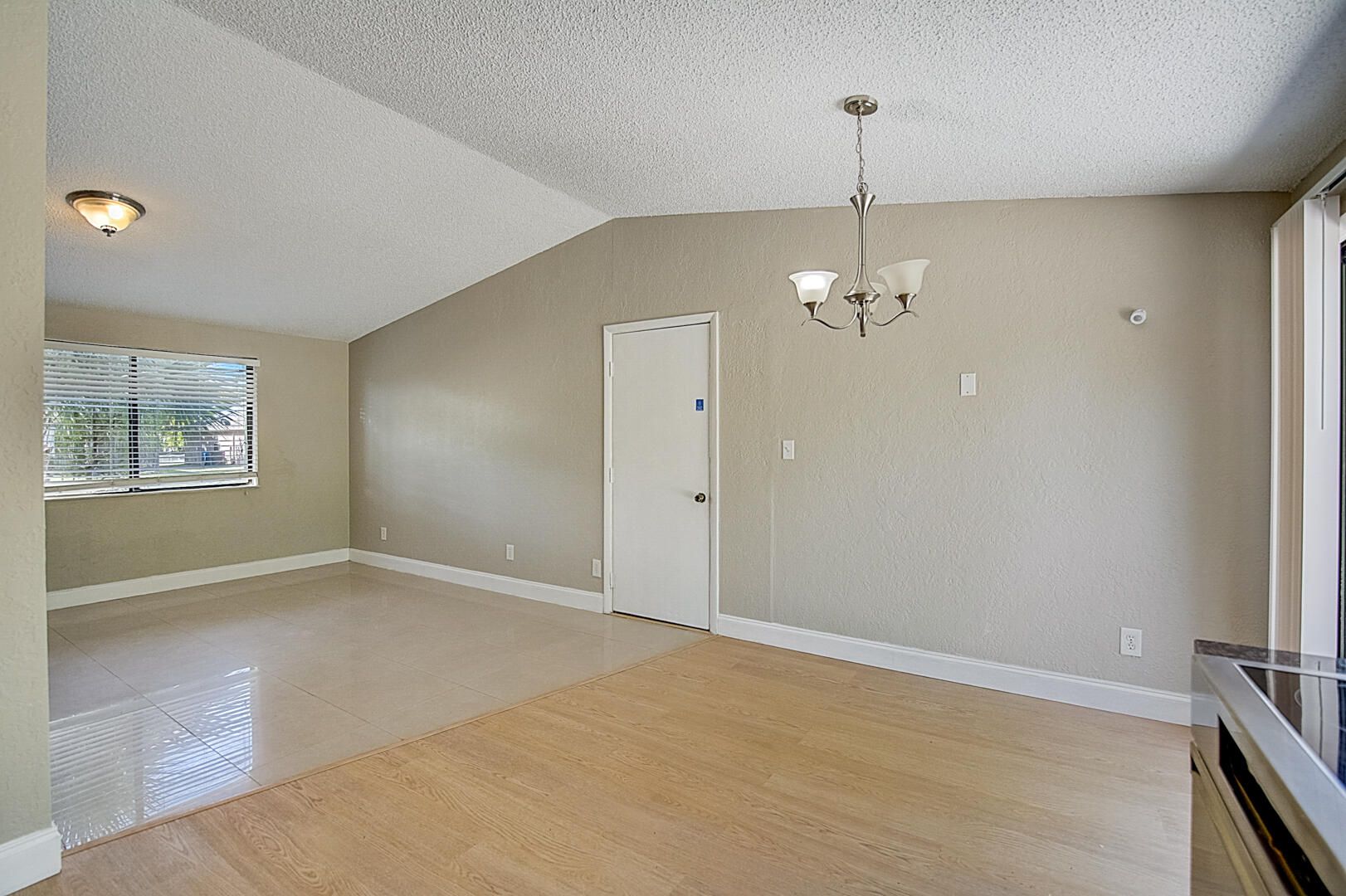 Properties 1028 Grandview Circle