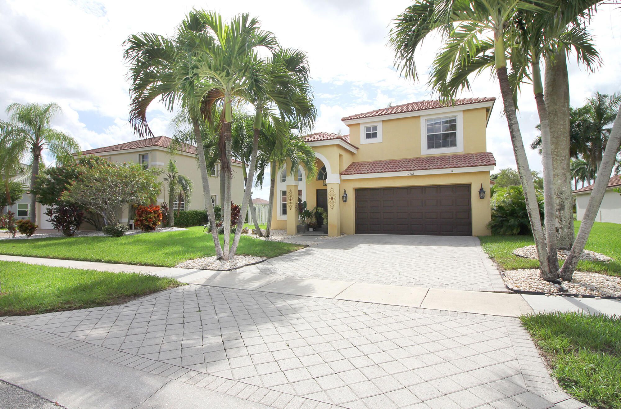 Properties 3783 Moon Bay Circle