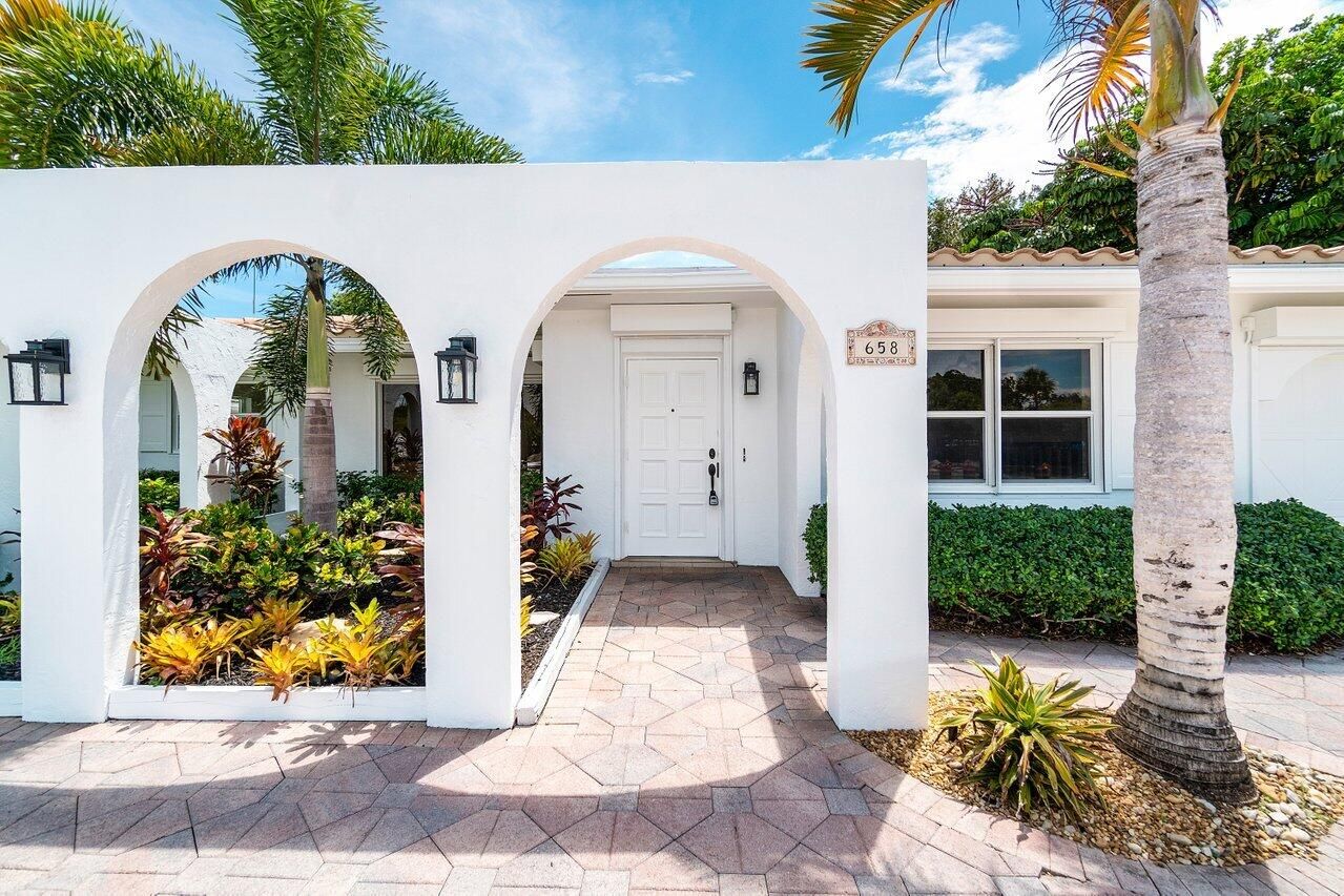 658 W Palmetto Park Road