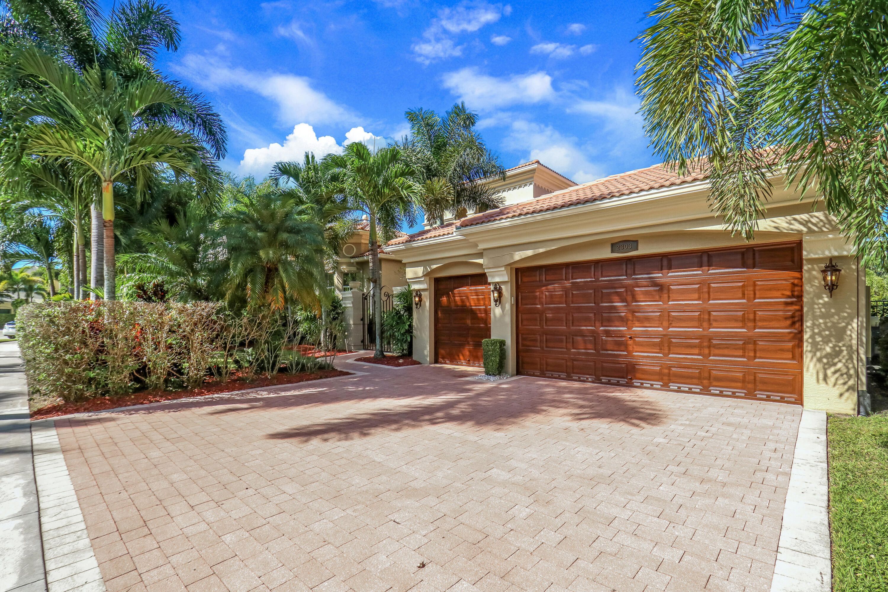 Properties 2303 Stotesbury Way