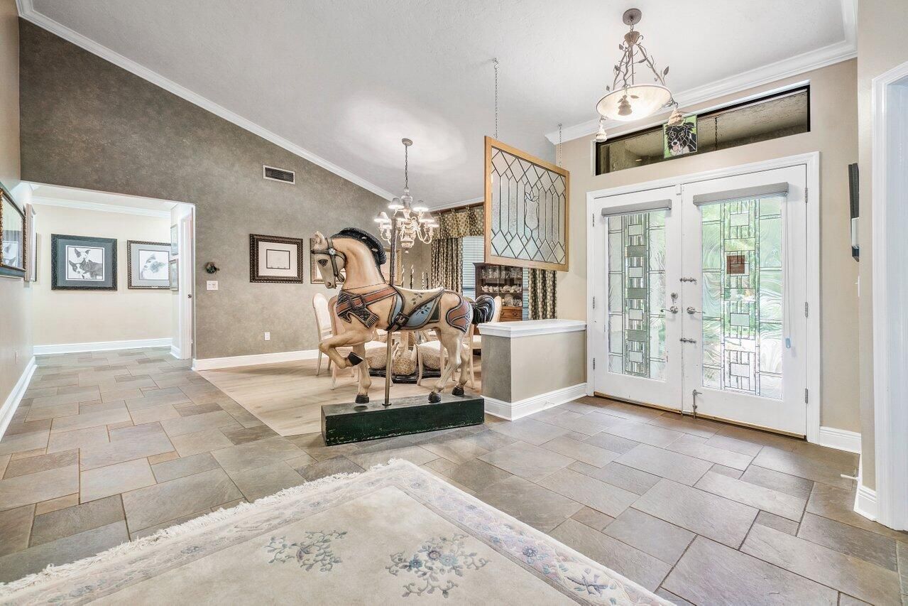 Properties 14936 Horseshoe Trace