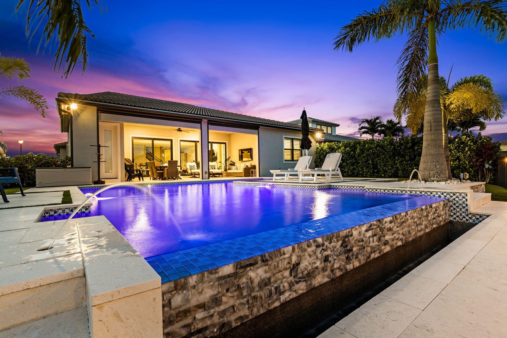 121 Cerulean Key Way