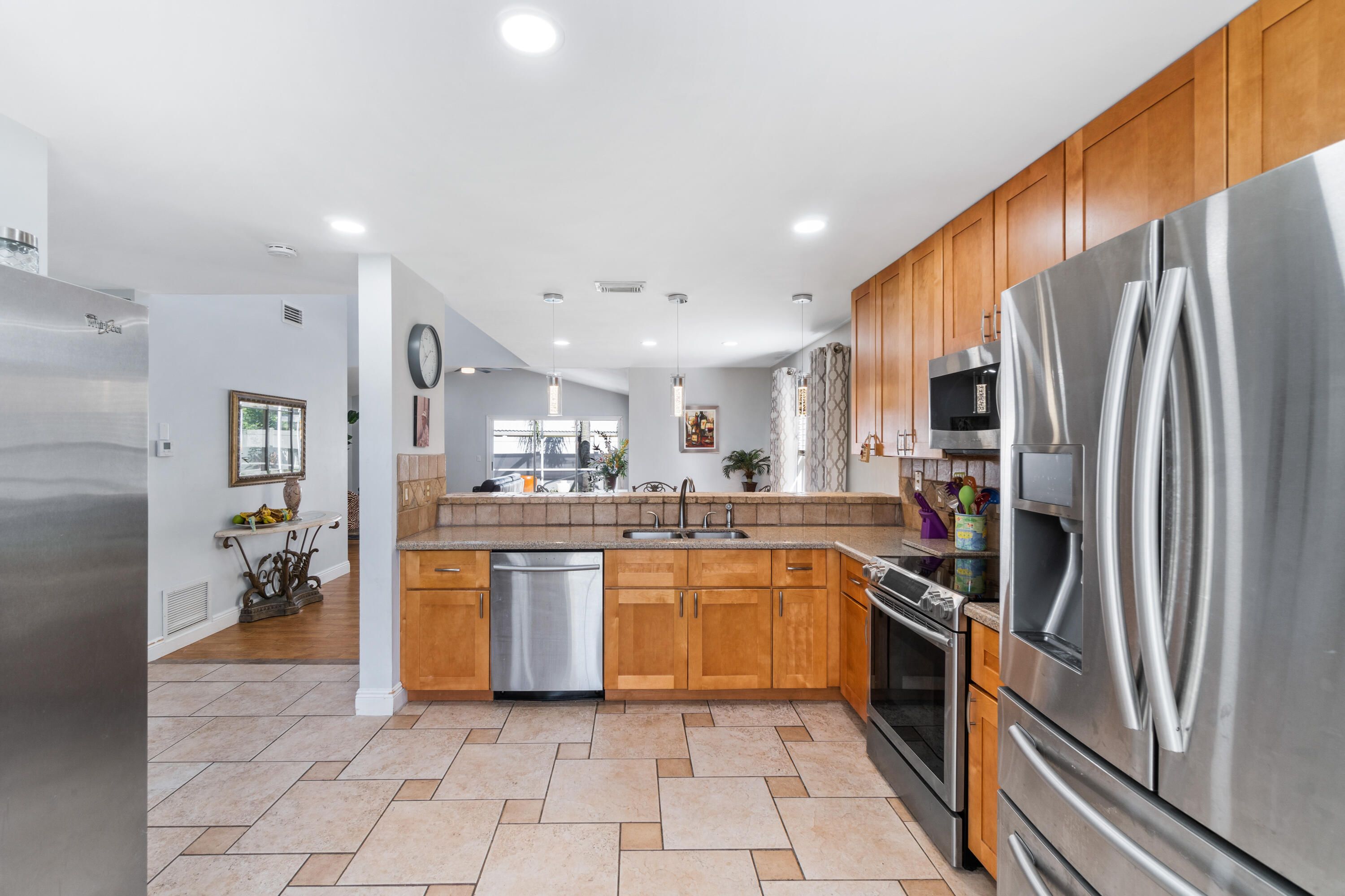 Properties 12628 White Coral Drive