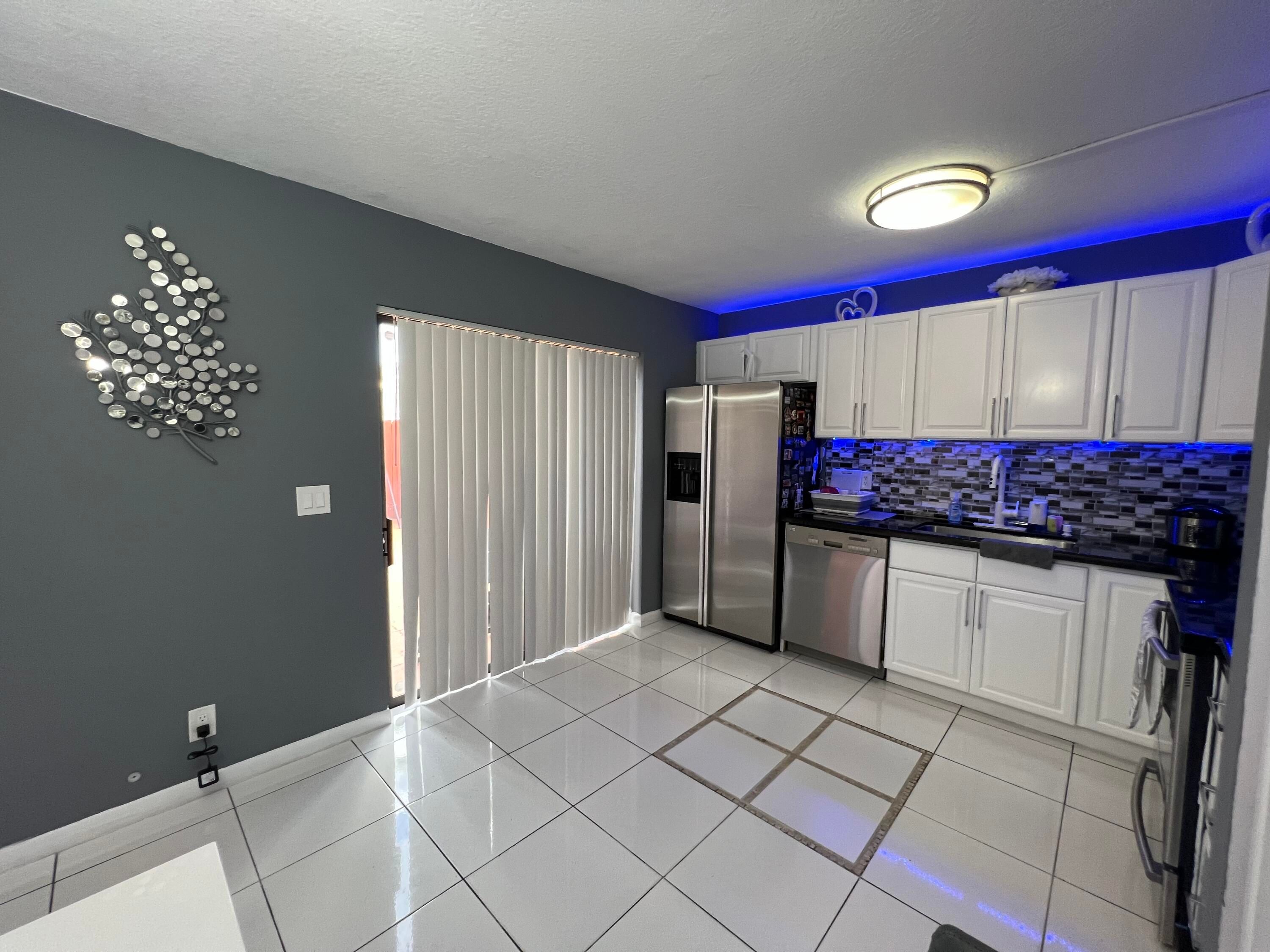 Properties 1670 Forest Lakes Circle