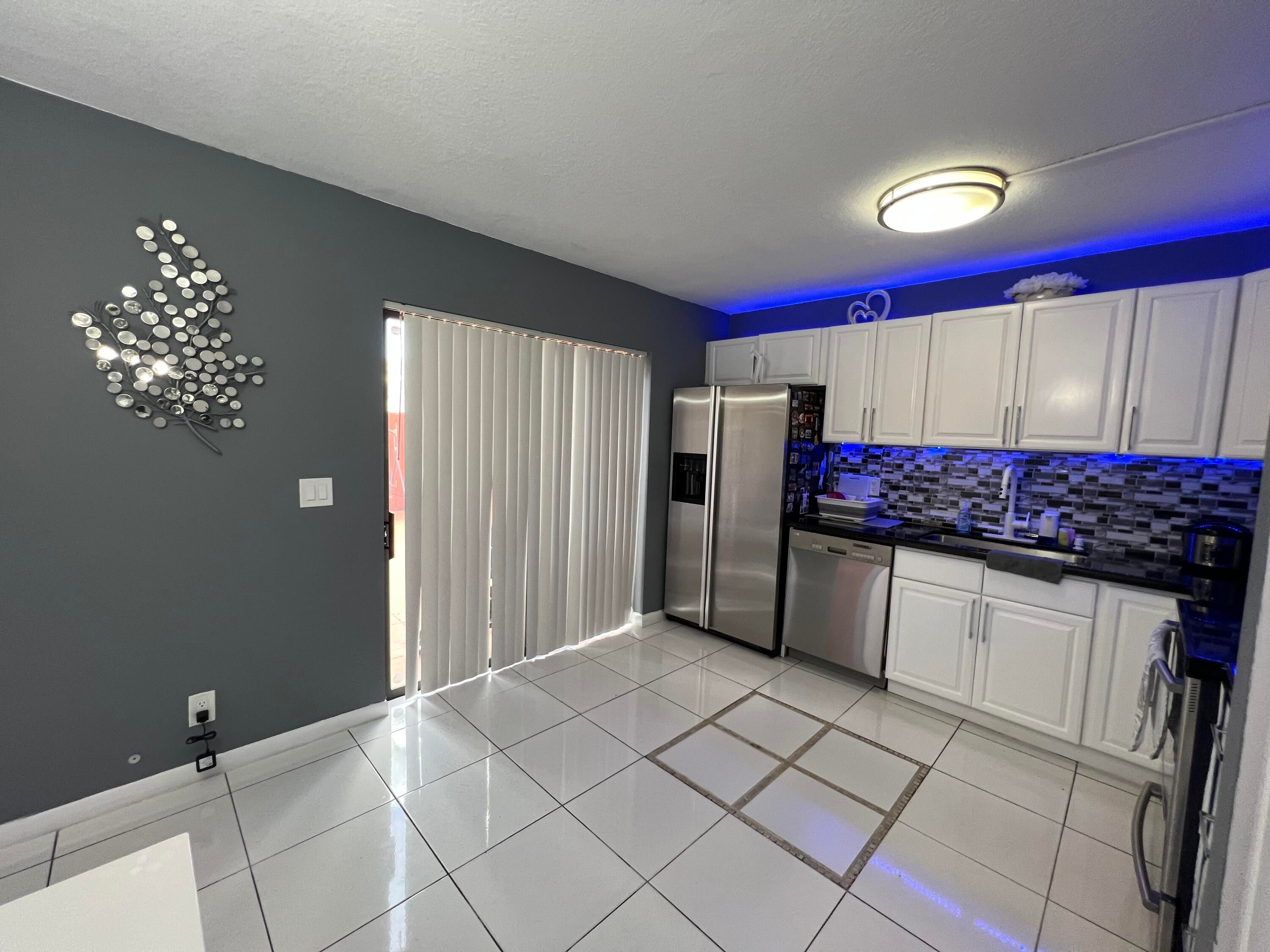 Properties 1670 Forest Lakes Circle