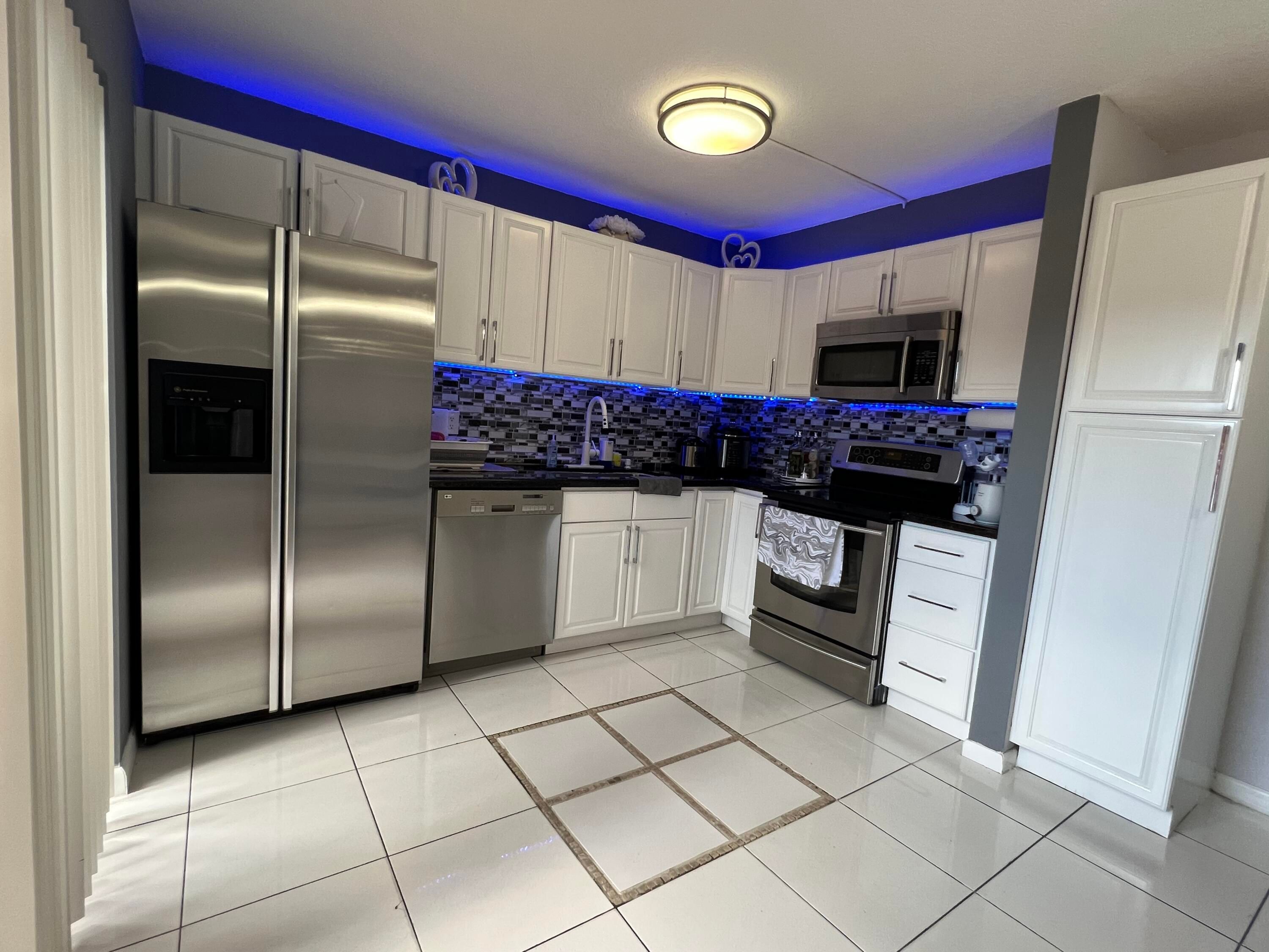 Properties 1670 Forest Lakes Circle