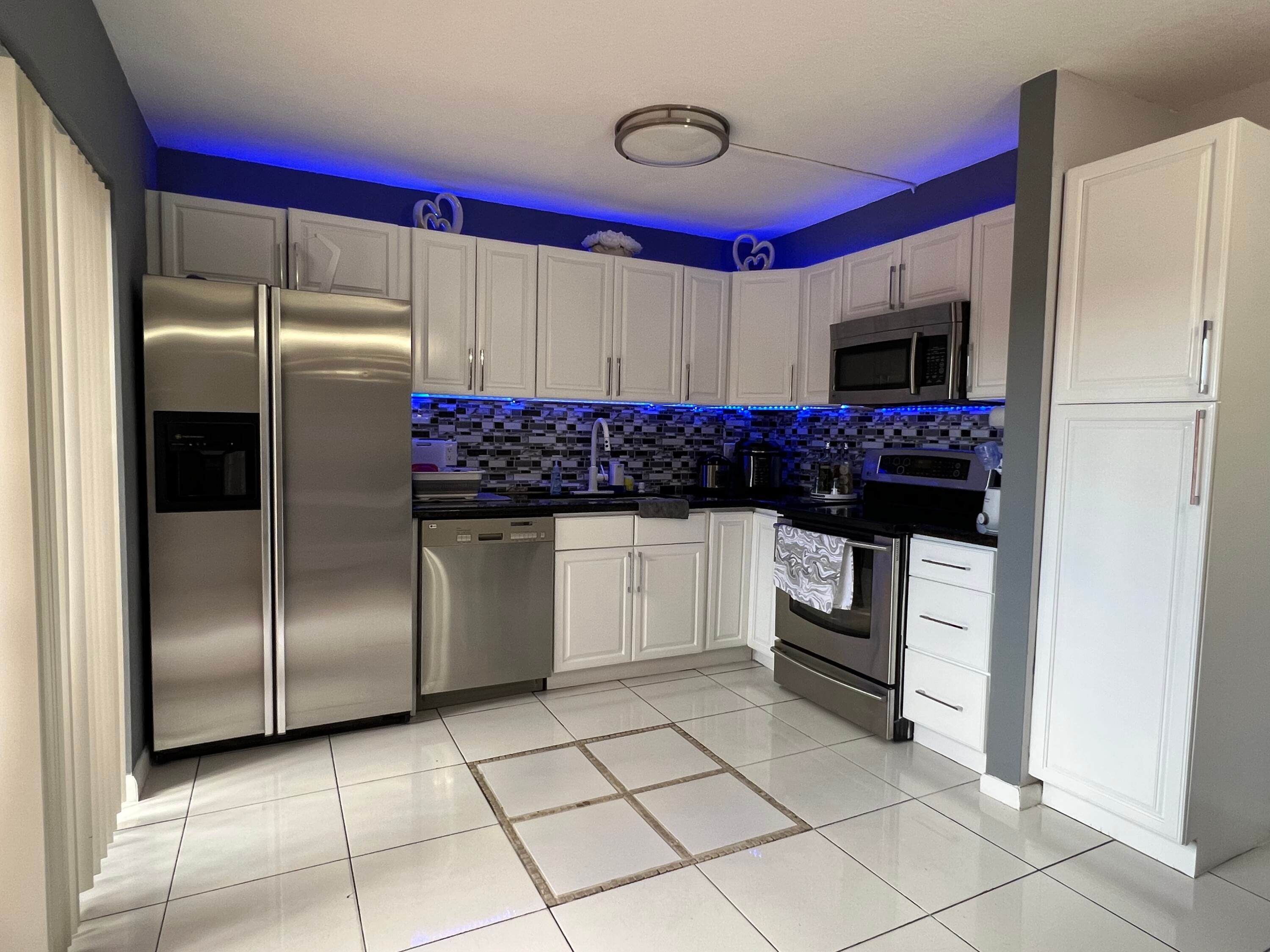 Properties 1670 Forest Lakes Circle