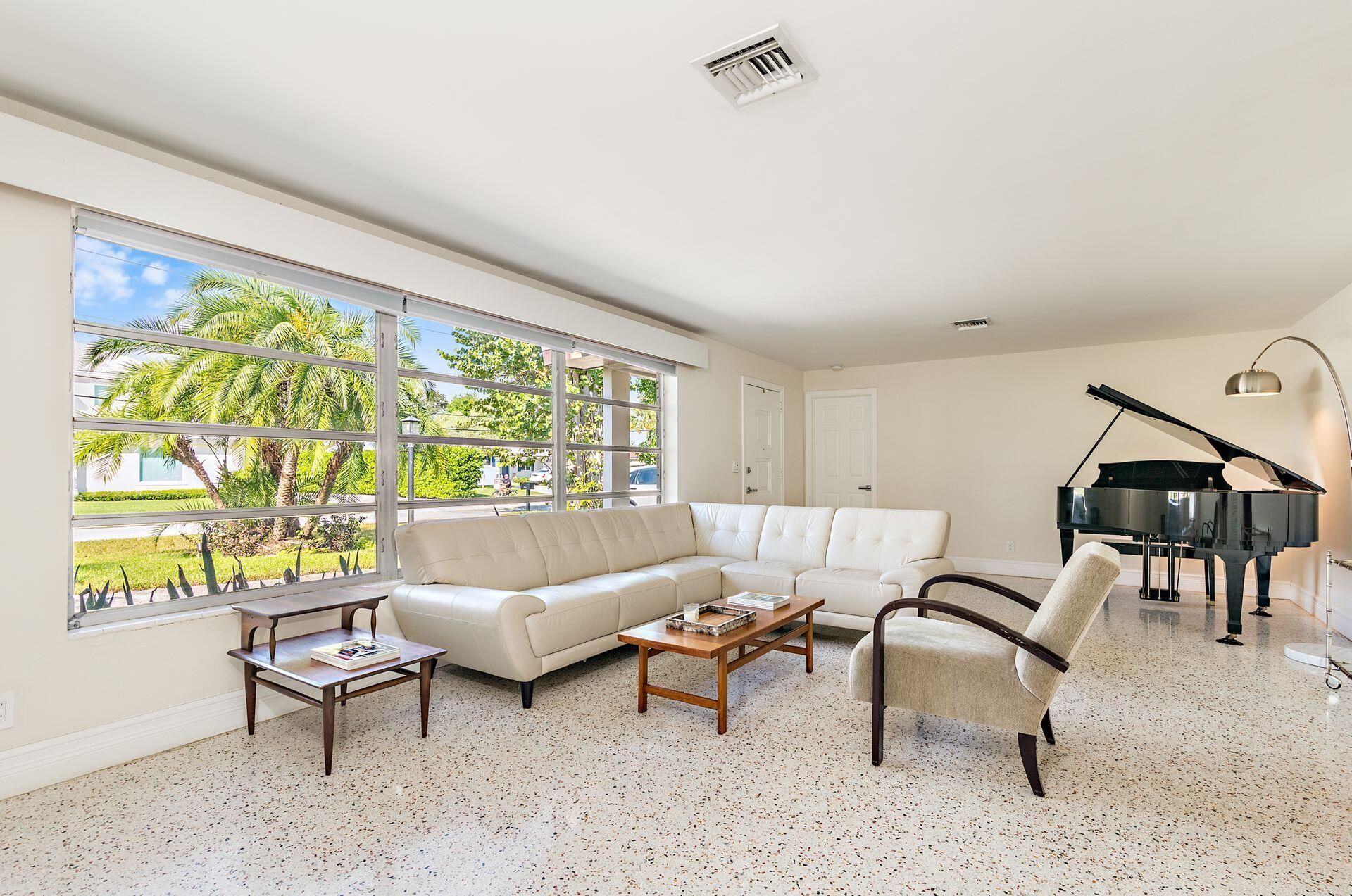 7926 Pine Tree Lane
