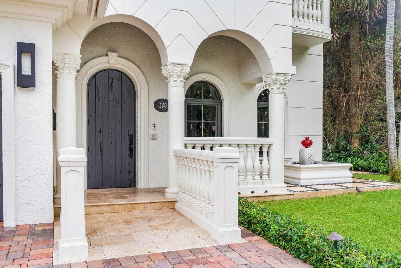 200 Murray Road