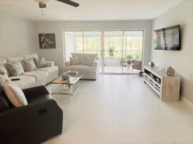 5113 Poppy Place