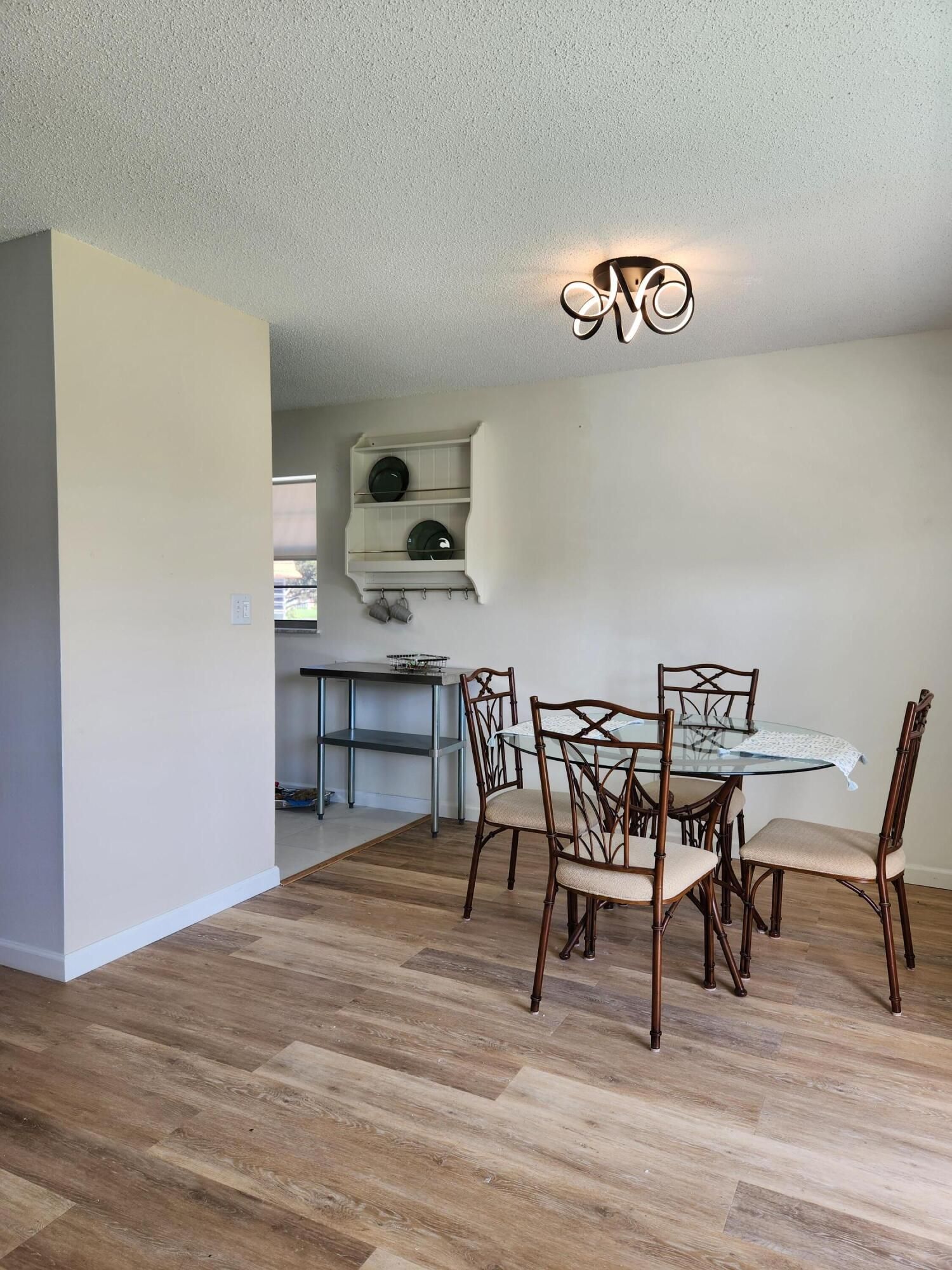 1225 NW 21st Street