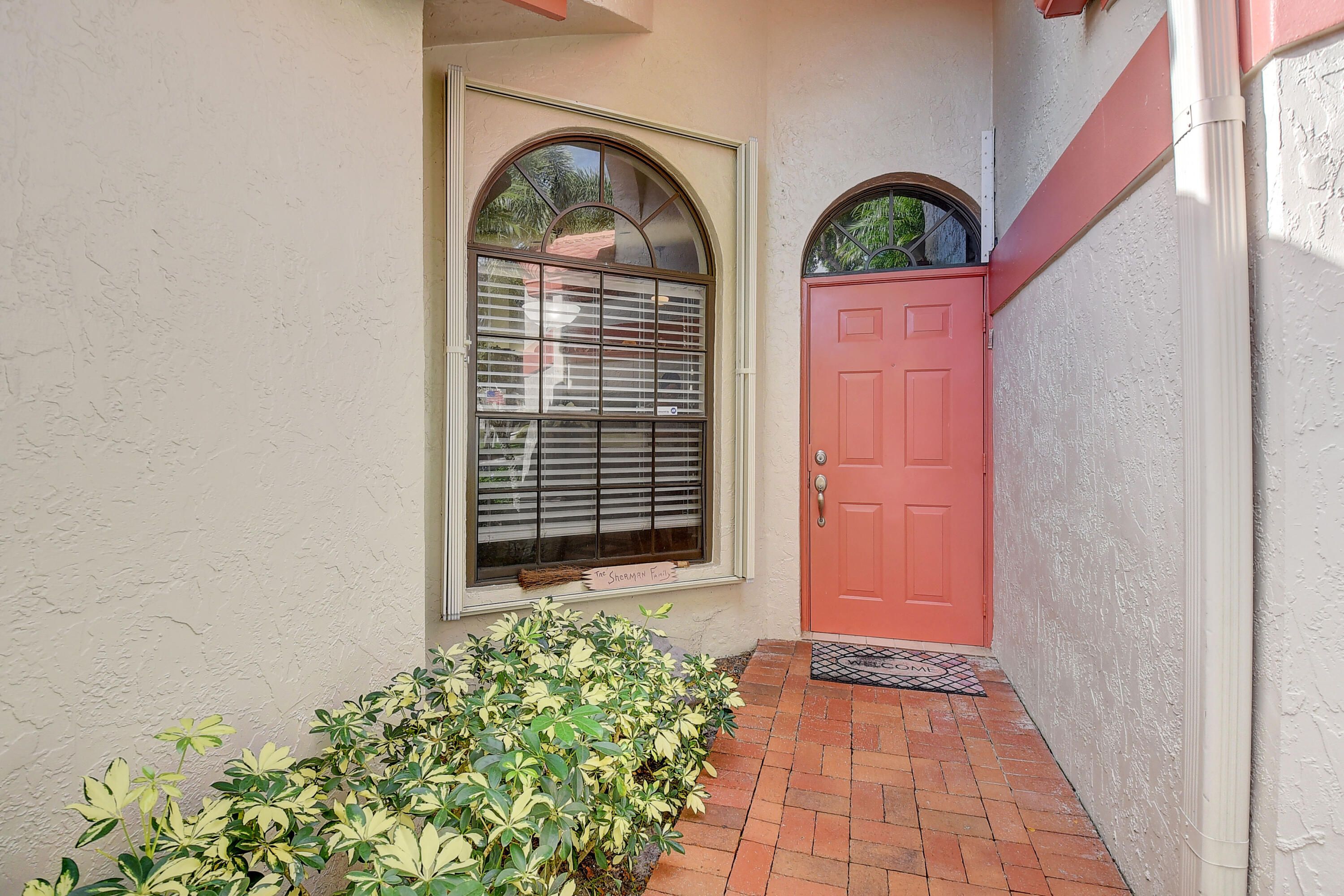 7833 Lexington Club Boulevard