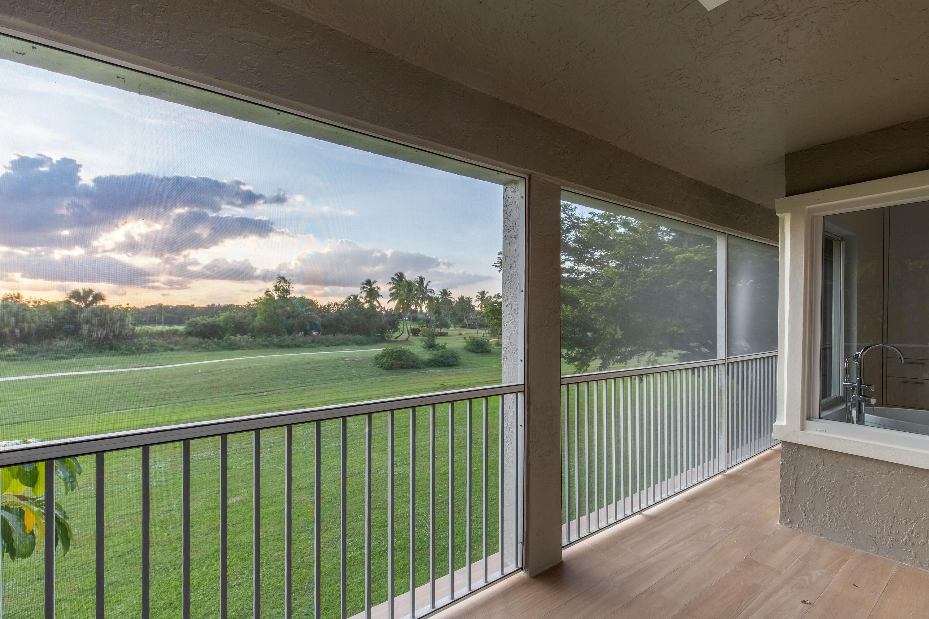 Properties 11861 Pebblewood Drive