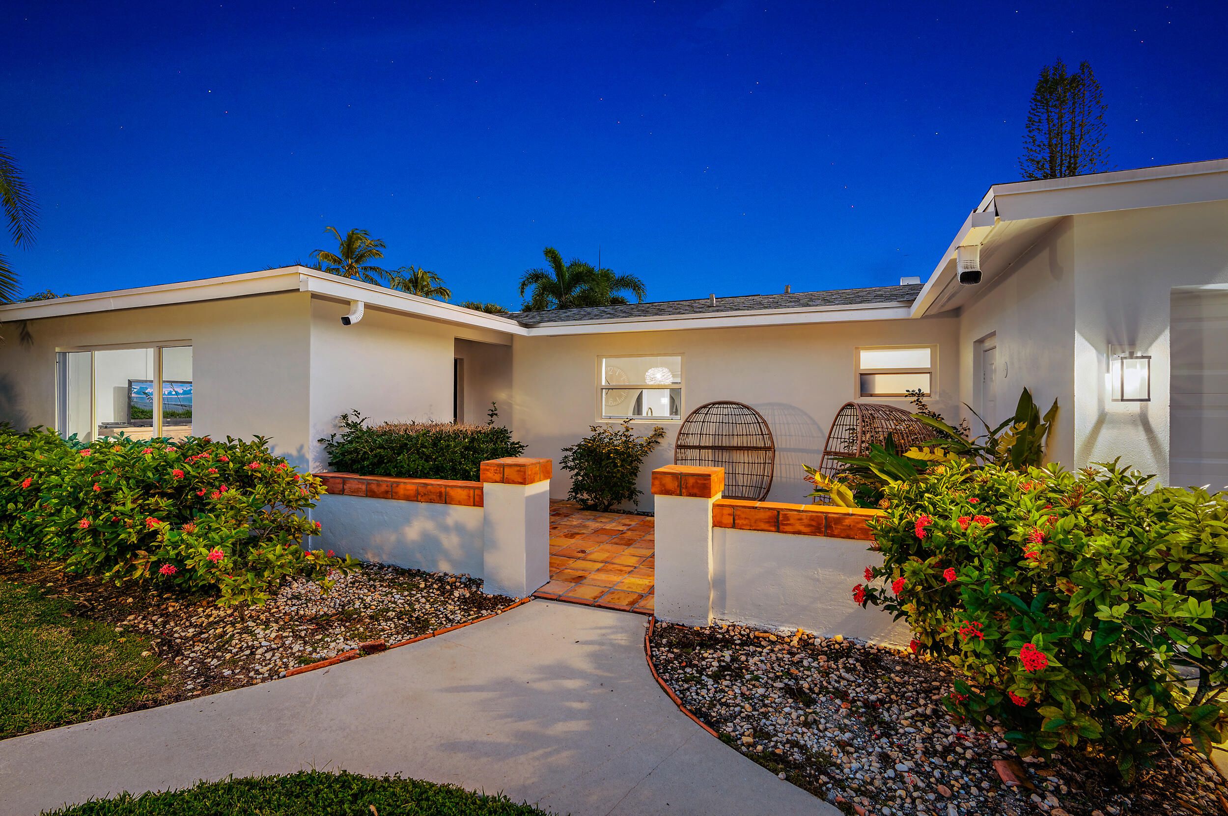 335 Country Club Drive