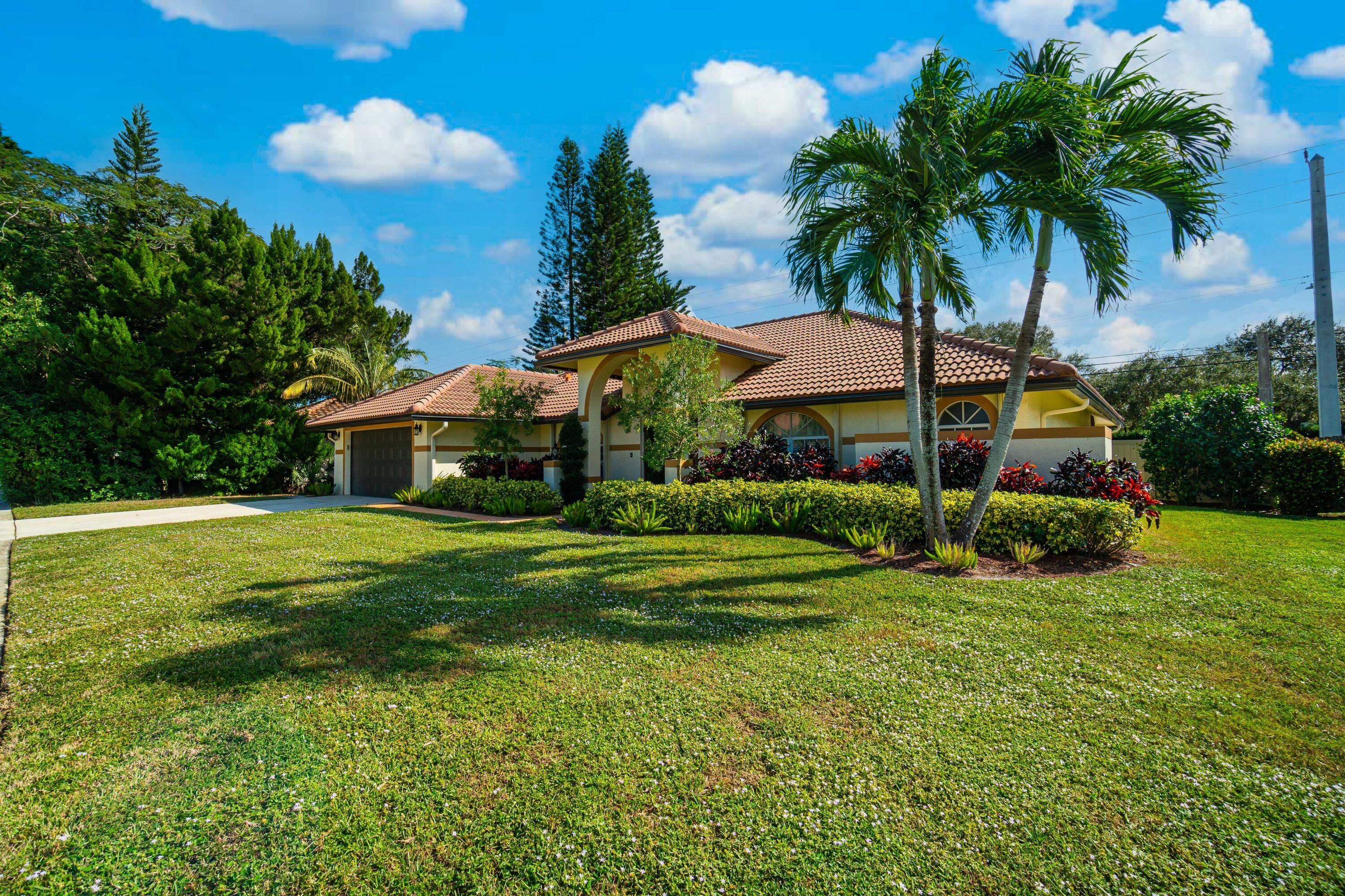 Properties 12898 Buckland Street